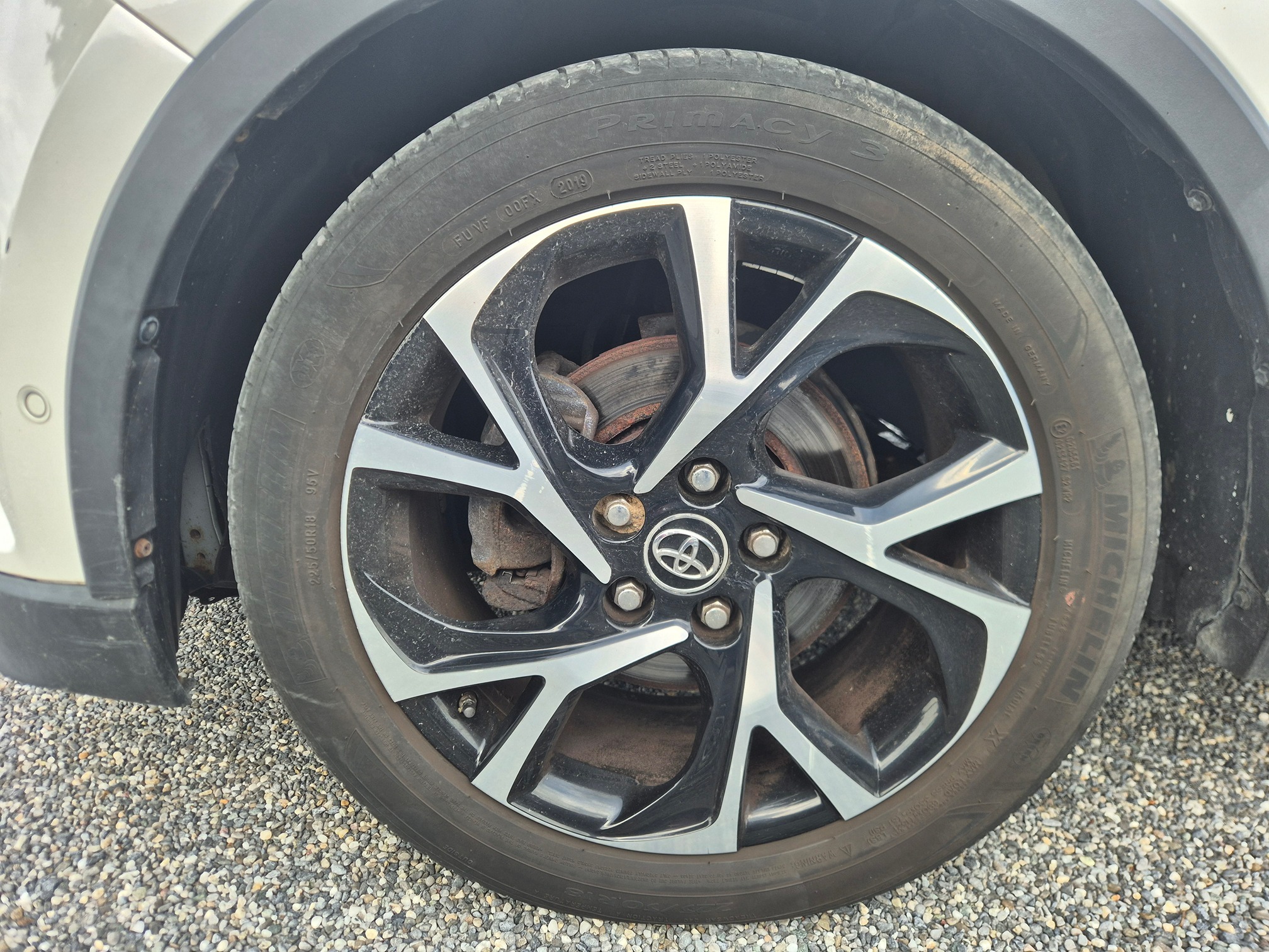 TOYOTA C-HR 1.8 HSD — zdjęcie 10