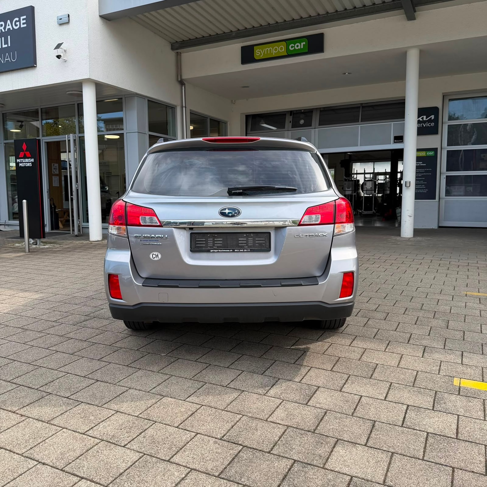 SUBARU Outback 2.5i AWD — zdjęcie 5