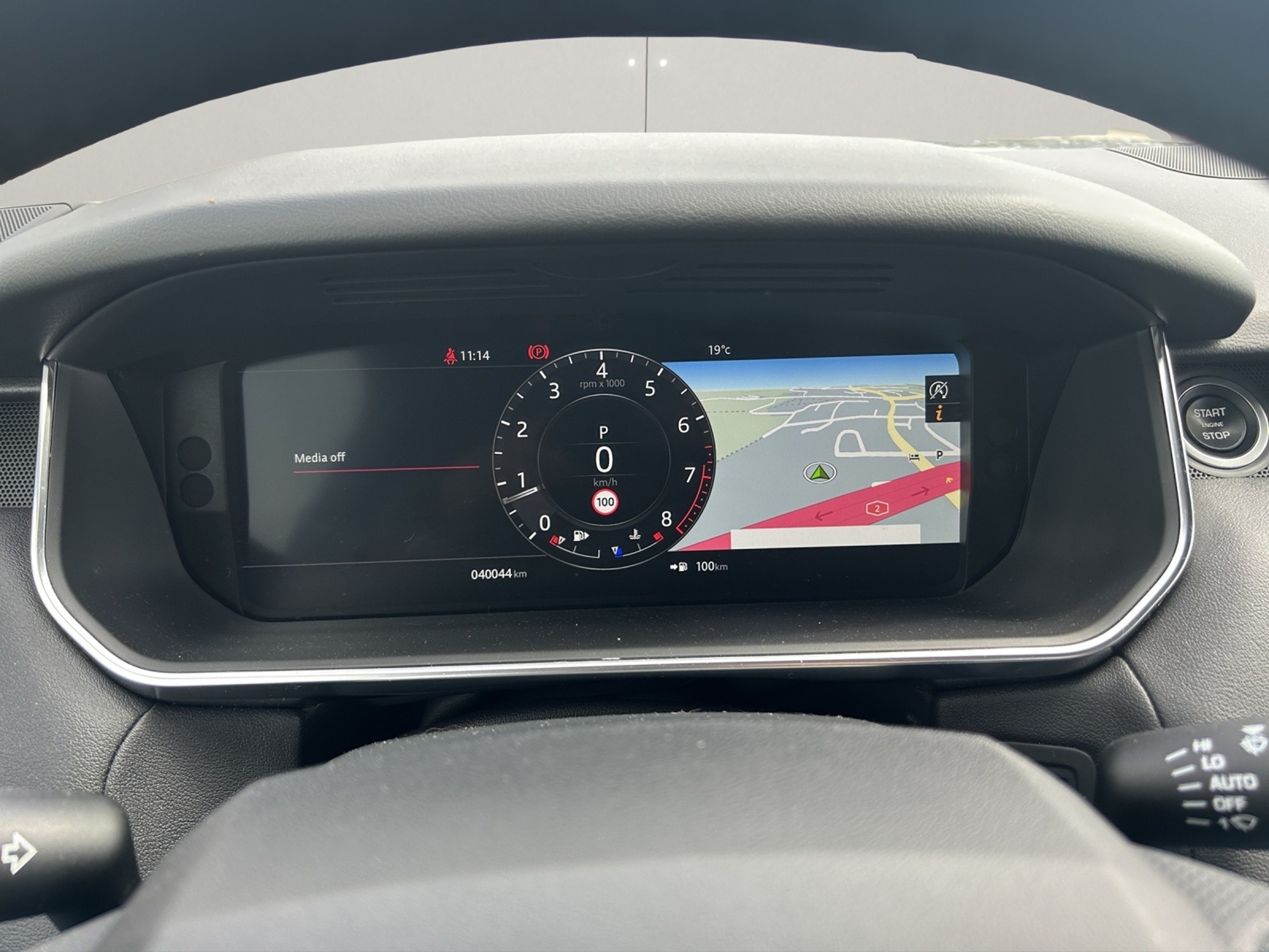 LAND ROVER Land-Rover RR Sport 2.0Si4 — zdjęcie 15