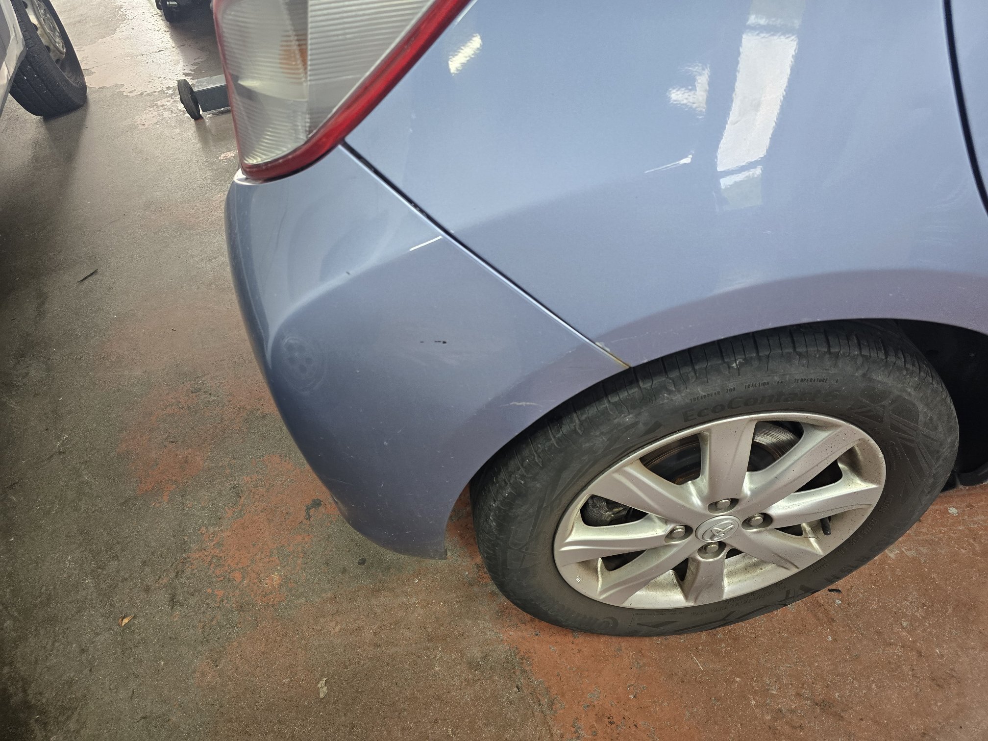TOYOTA Yaris 1.33 — zdjęcie 8