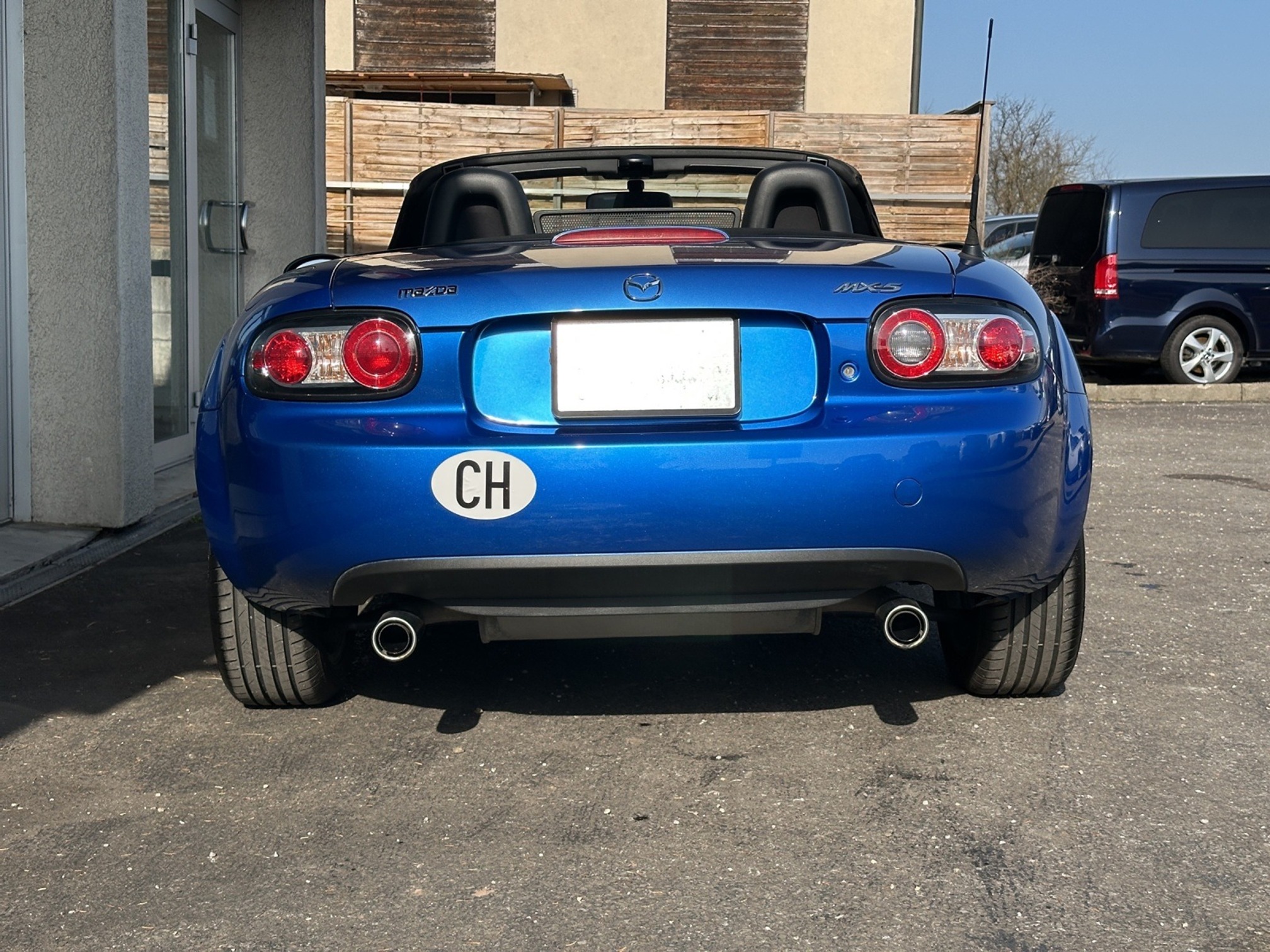 MAZDA MX-5 1.8 — zdjęcie 9