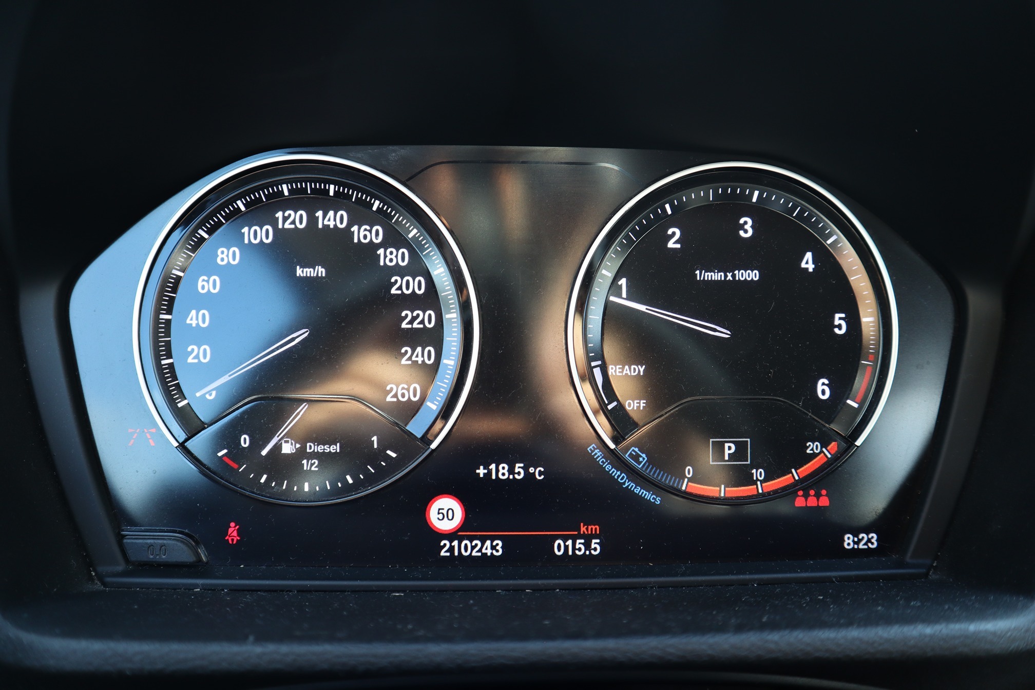BMW X1 xDrive18d mit AHK ab MFK 17.11.2025 — zdjęcie 9