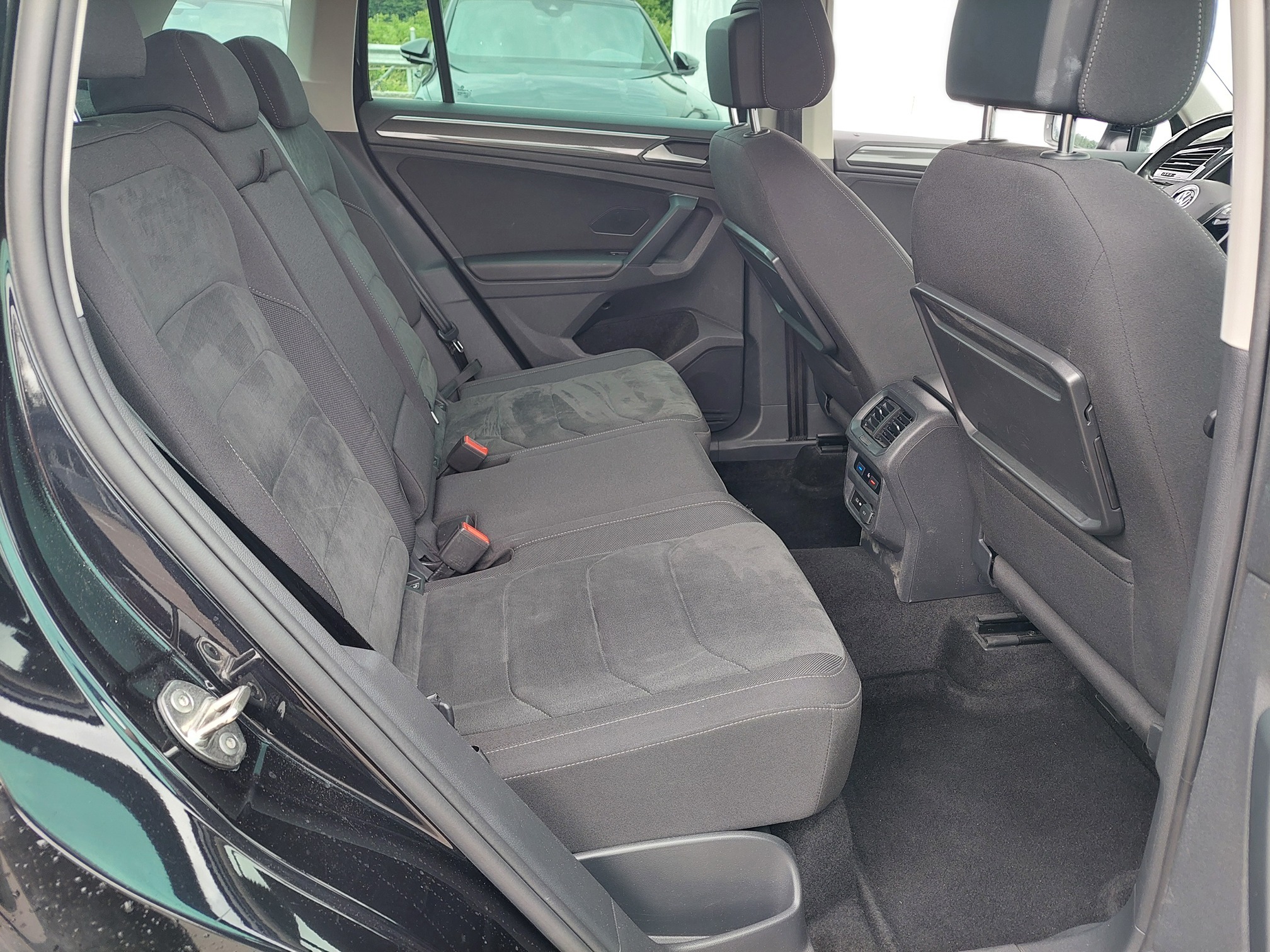 VW Tiguan 2.0 TDI 4M — zdjęcie 8
