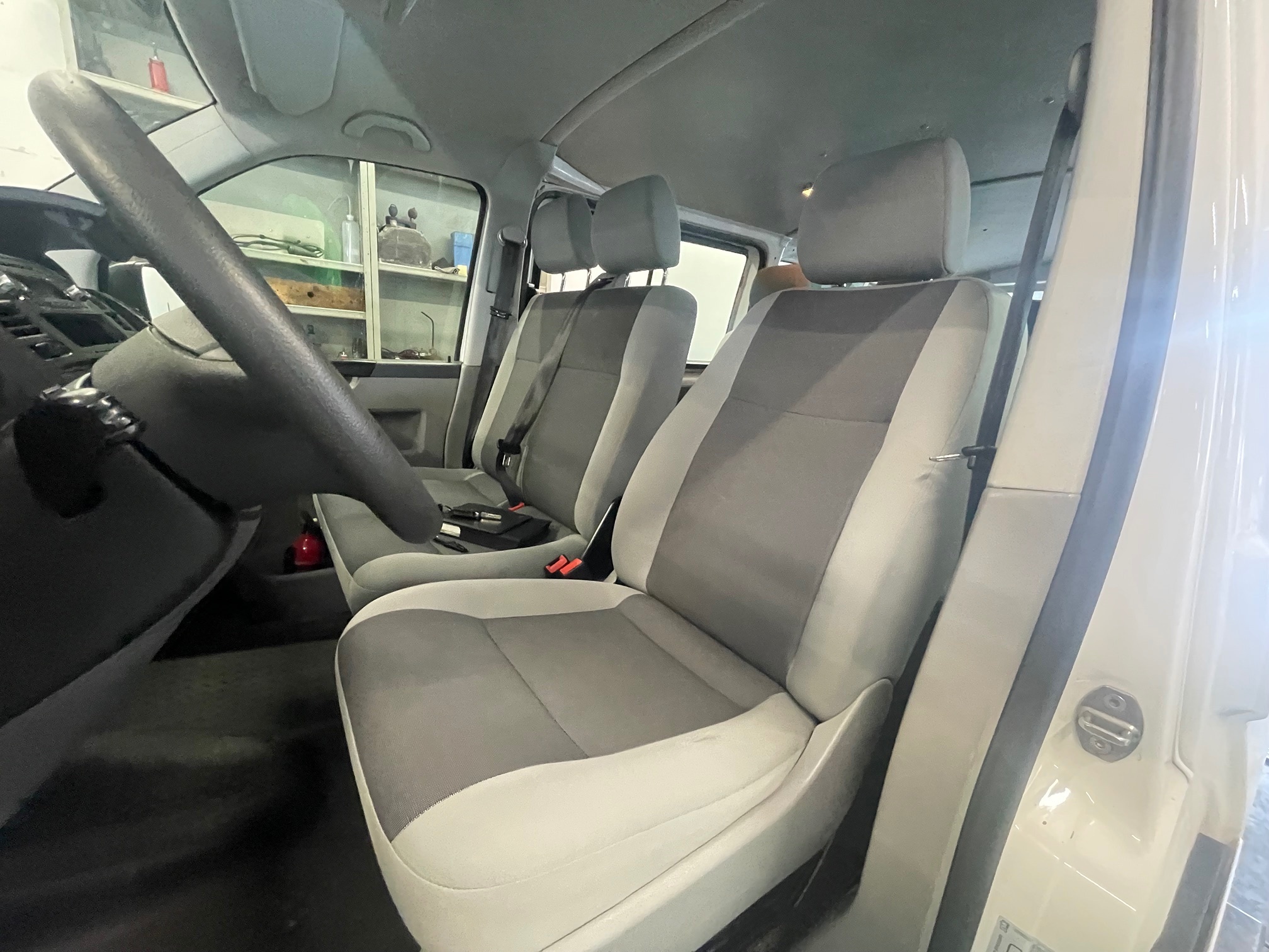 VW T5 Kombi D BMT 4M — zdjęcie 7