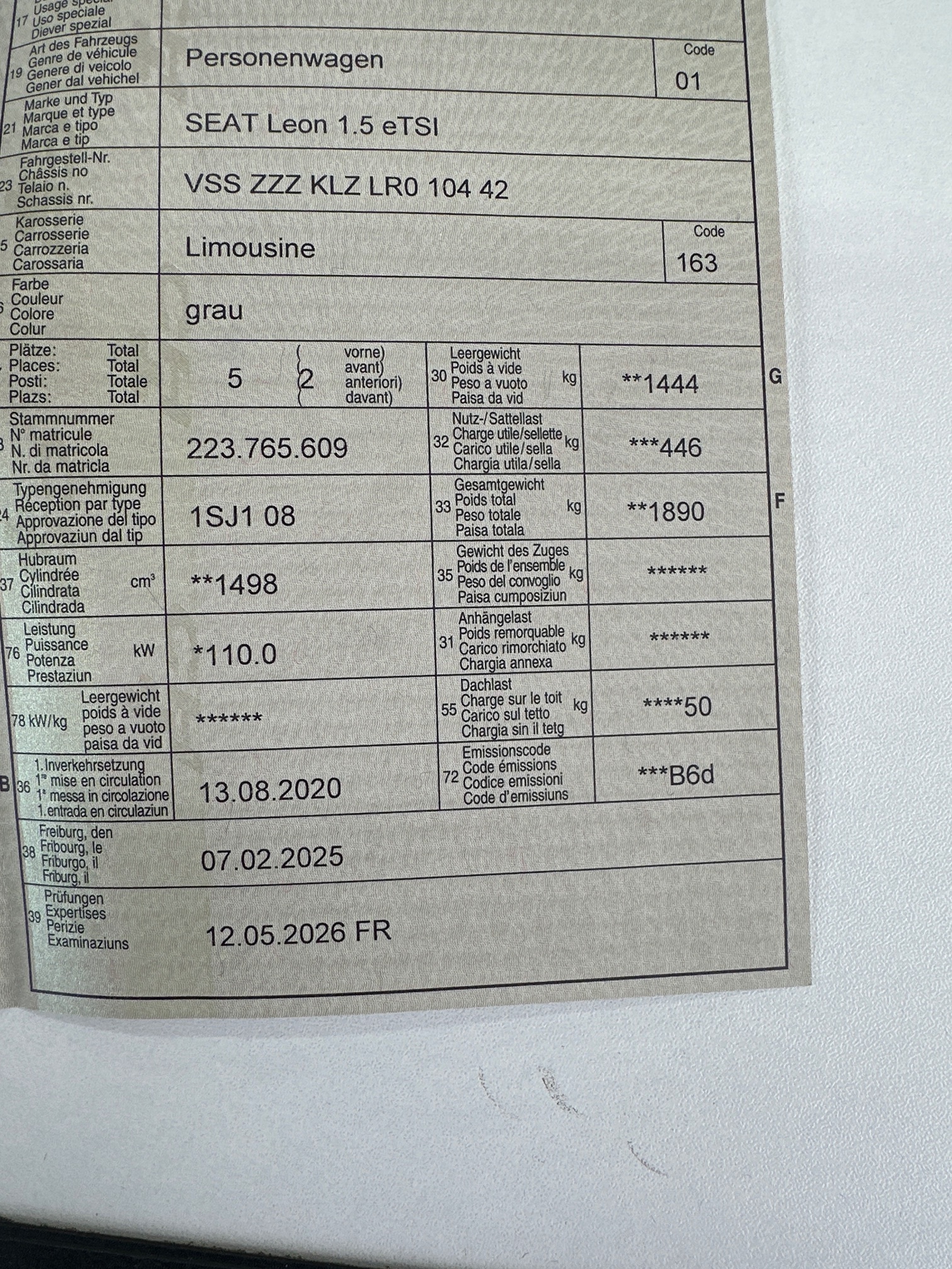 SEAT Leon 1.5 eTSI — zdjęcie 11