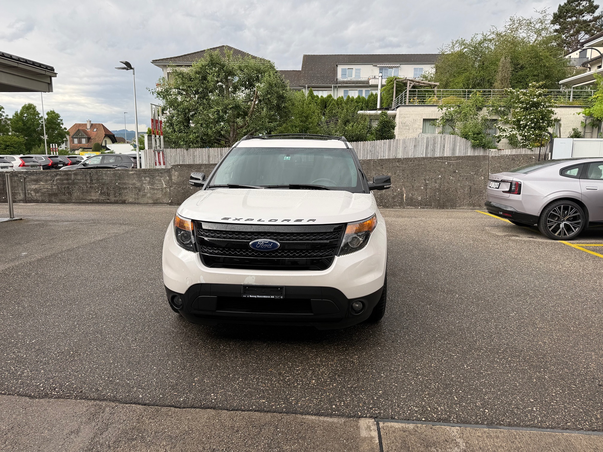 FORD Explorer — zdjęcie 2