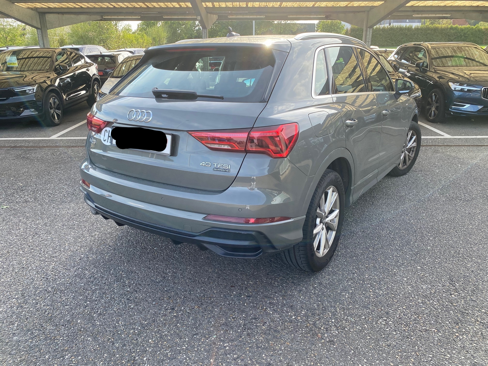 AUDI Q3 40 TFSI Quattro S-line — zdjęcie 5