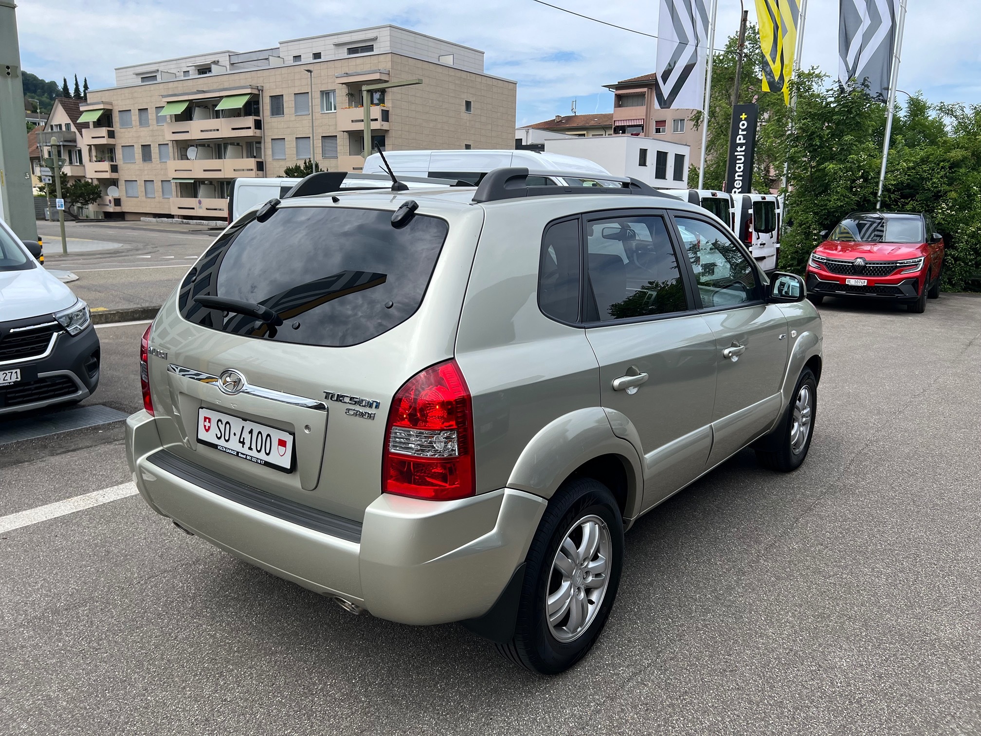 HYUNDAI Tucson 2.0 CRDI-I — zdjęcie 5