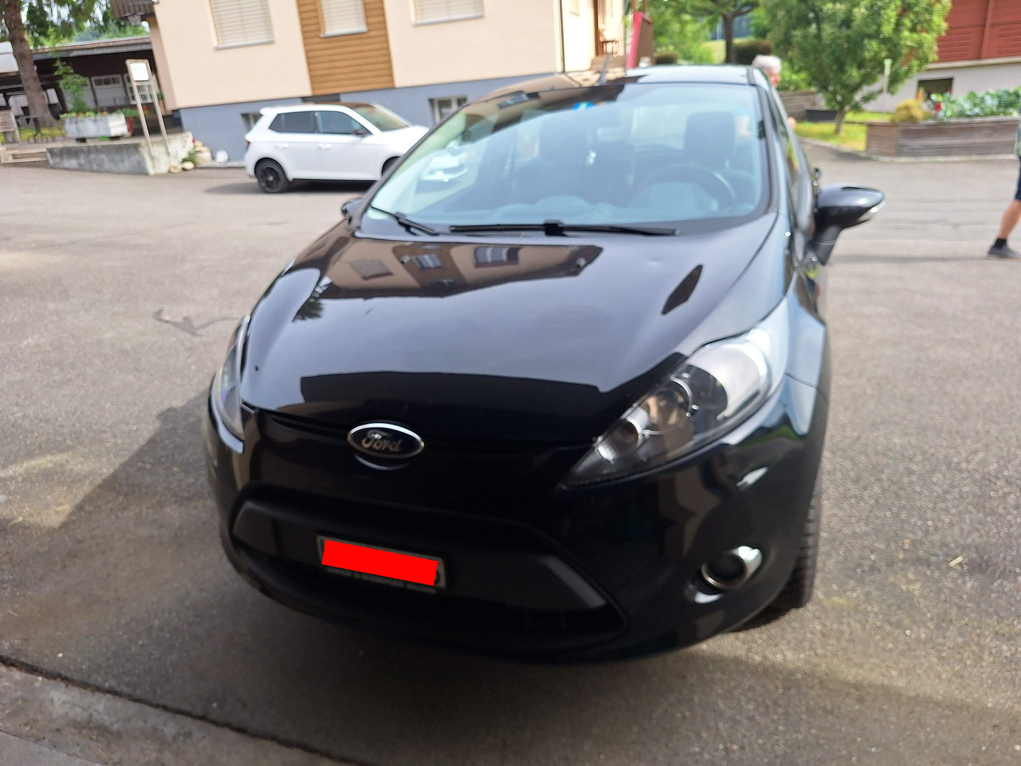 FORD Fiesta 1.4i — zdjęcie 2