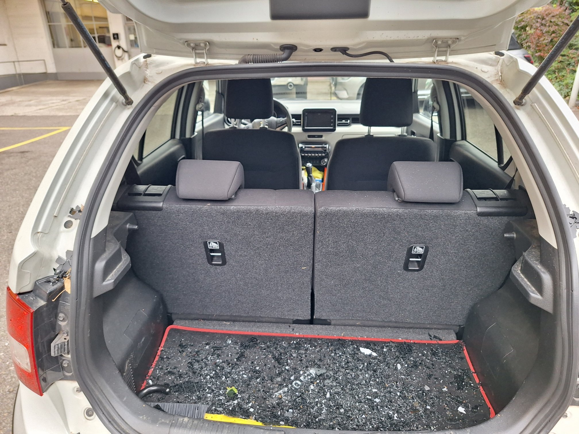 SUZUKI IGNIS 1.2 Hybrid — zdjęcie 14