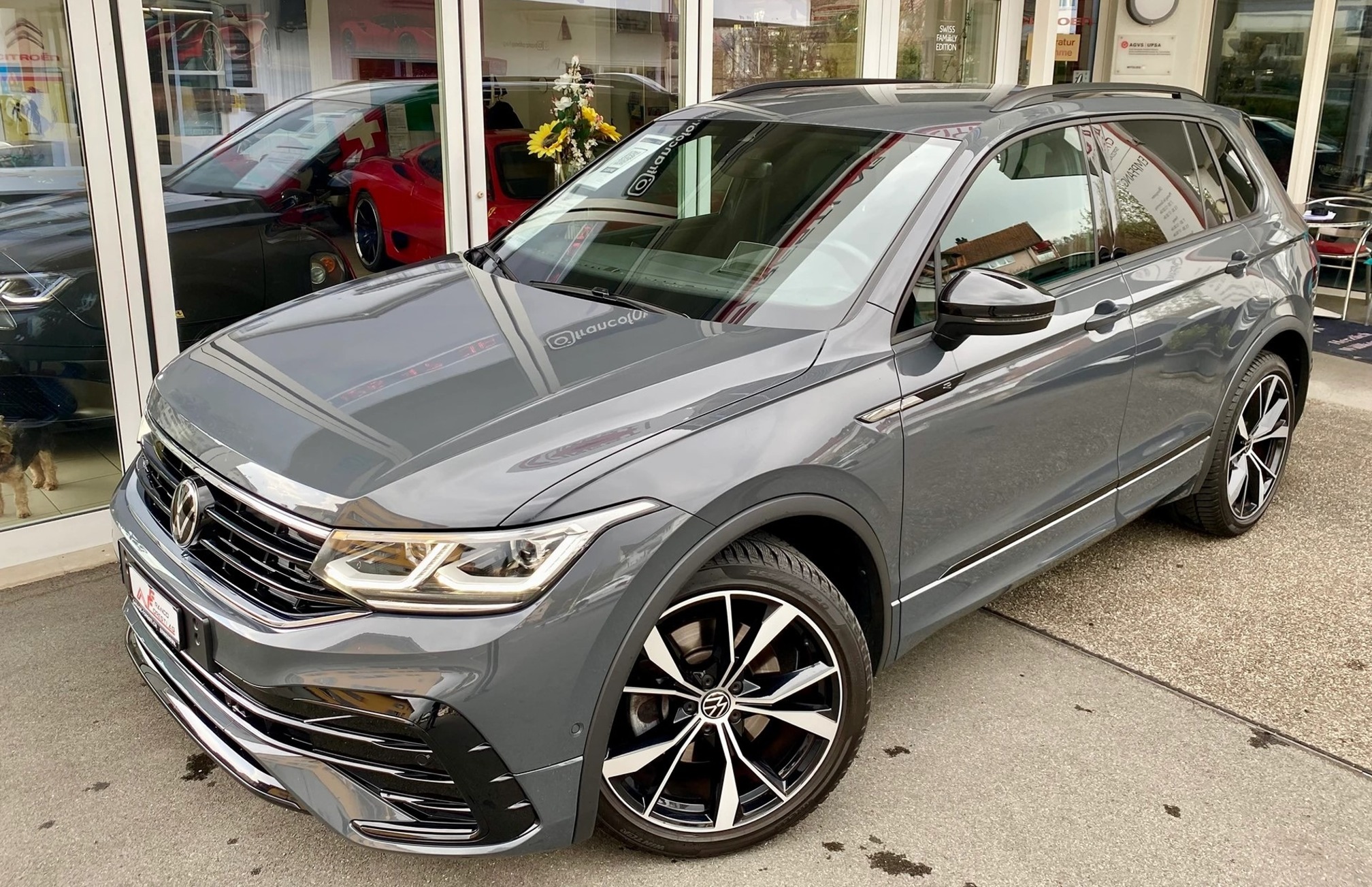 VW Tiguan 2.0 TDI 4M — zdjęcie 2