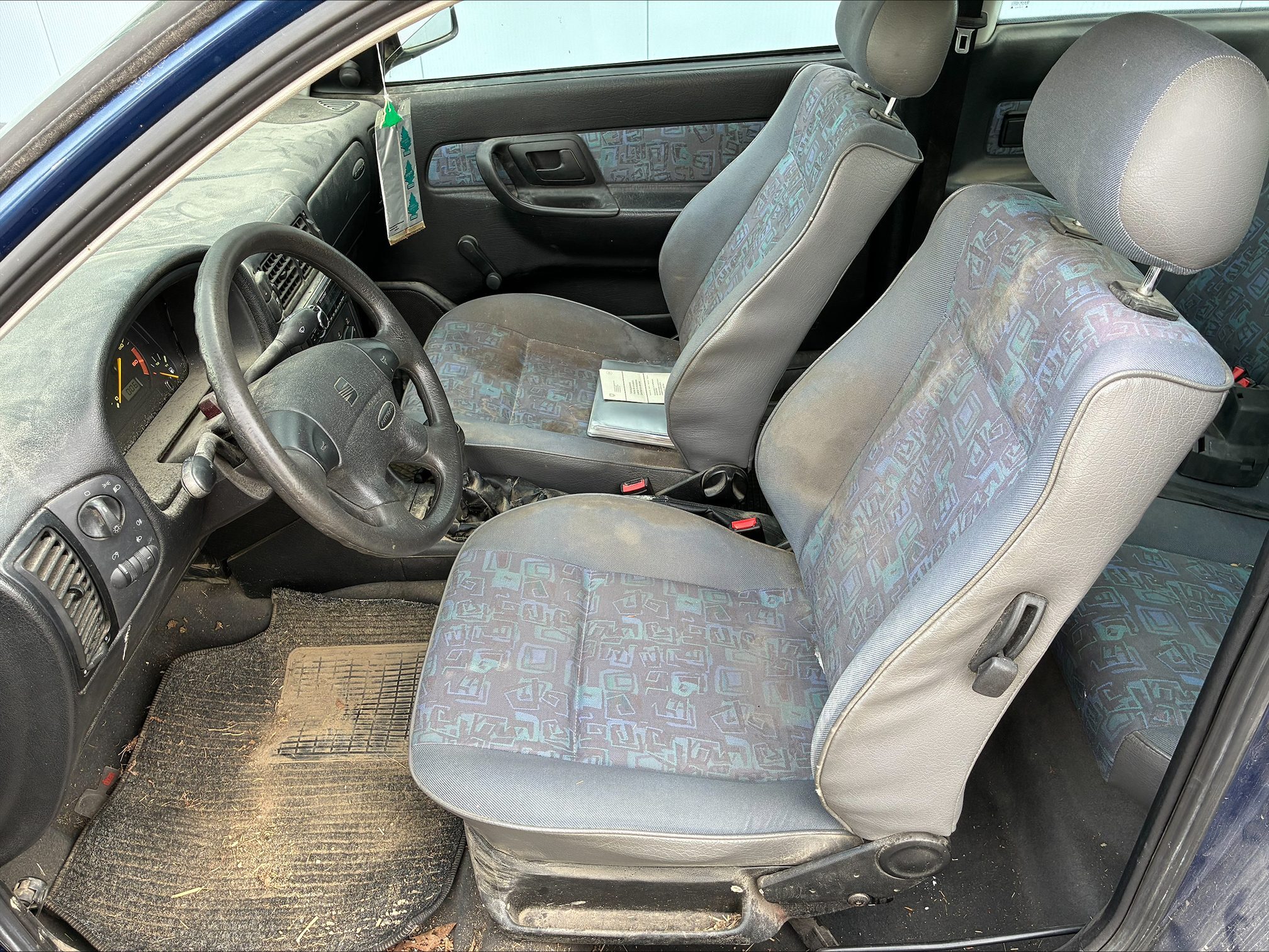 SEAT Ibiza — zdjęcie 15