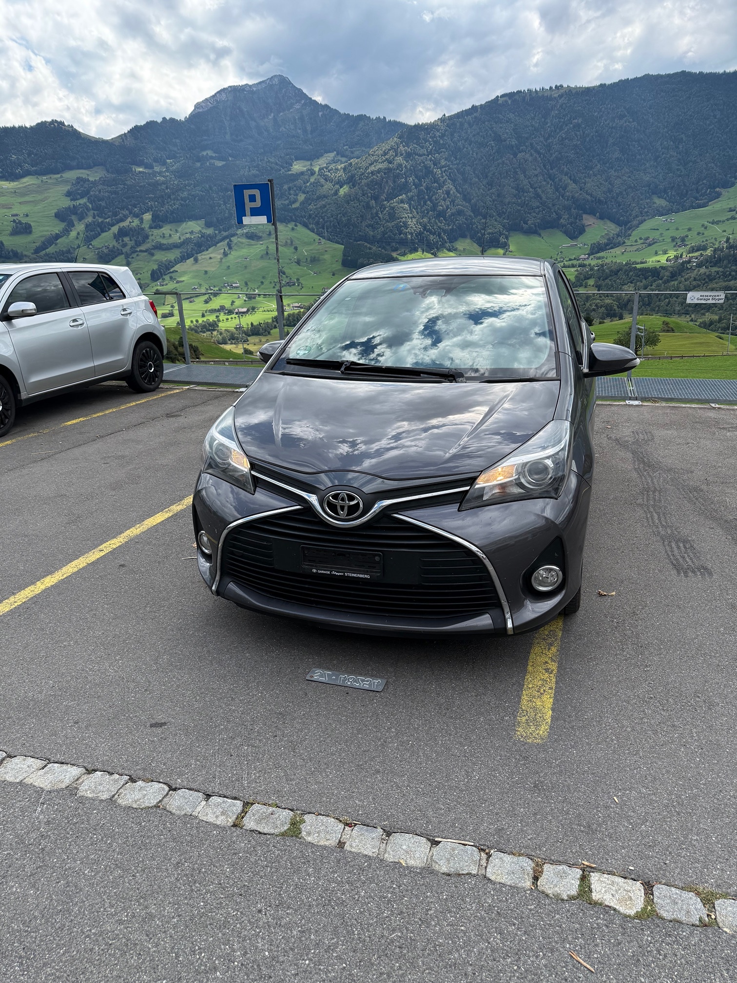 TOYOTA Yaris 1.33