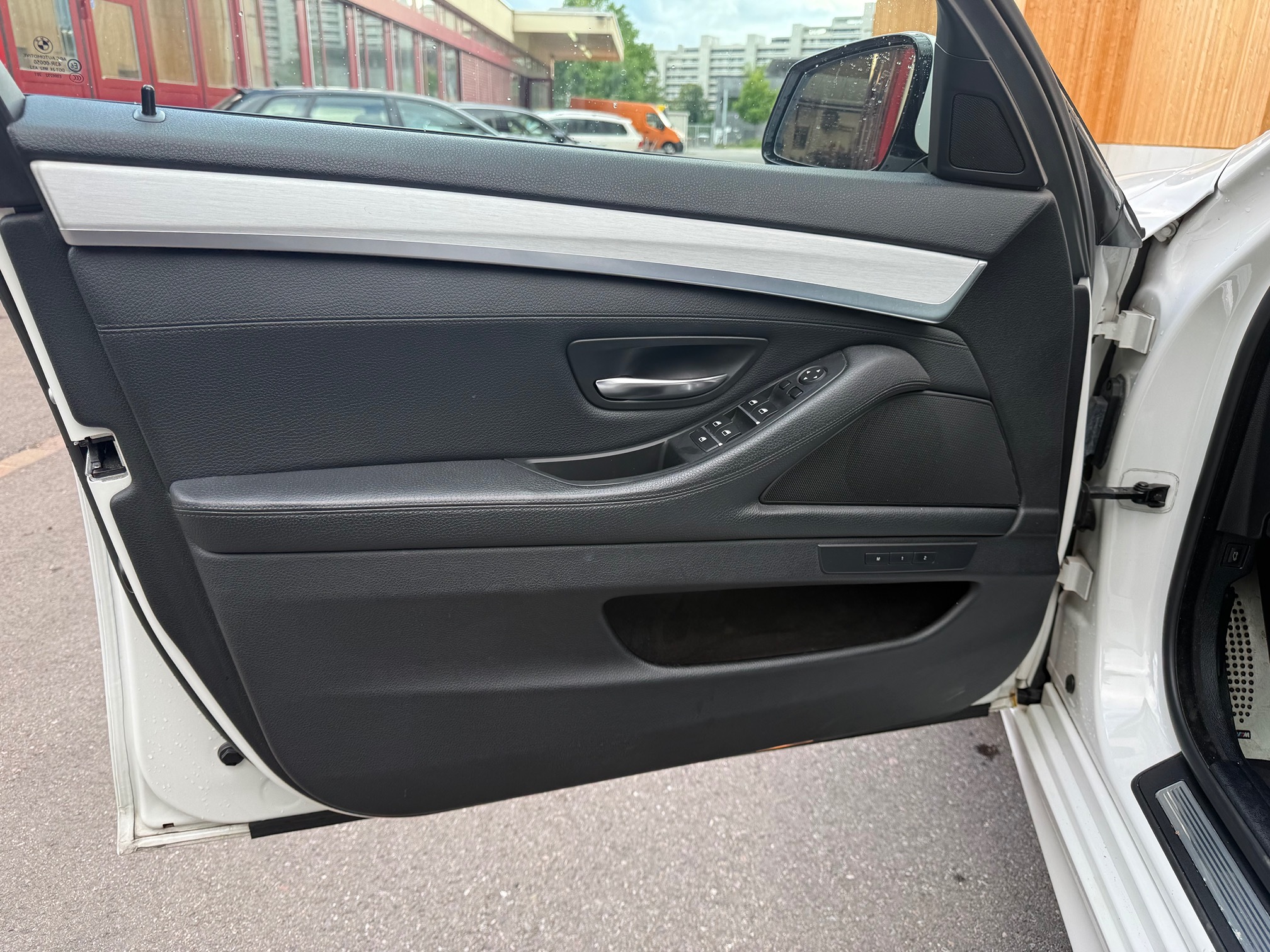 BMW 535d xDrive — zdjęcie 11