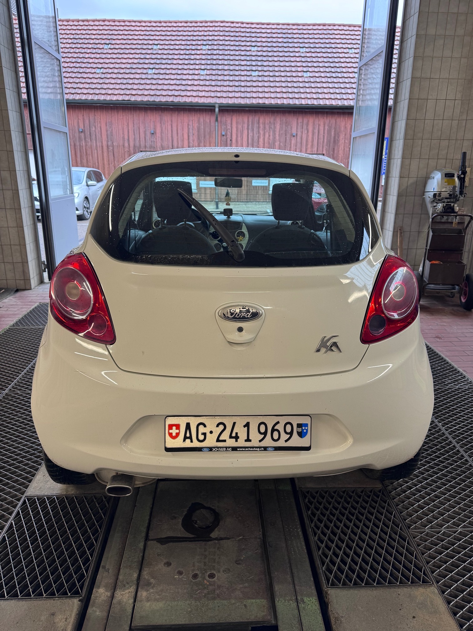 FORD Ka 1.25i — zdjęcie 6