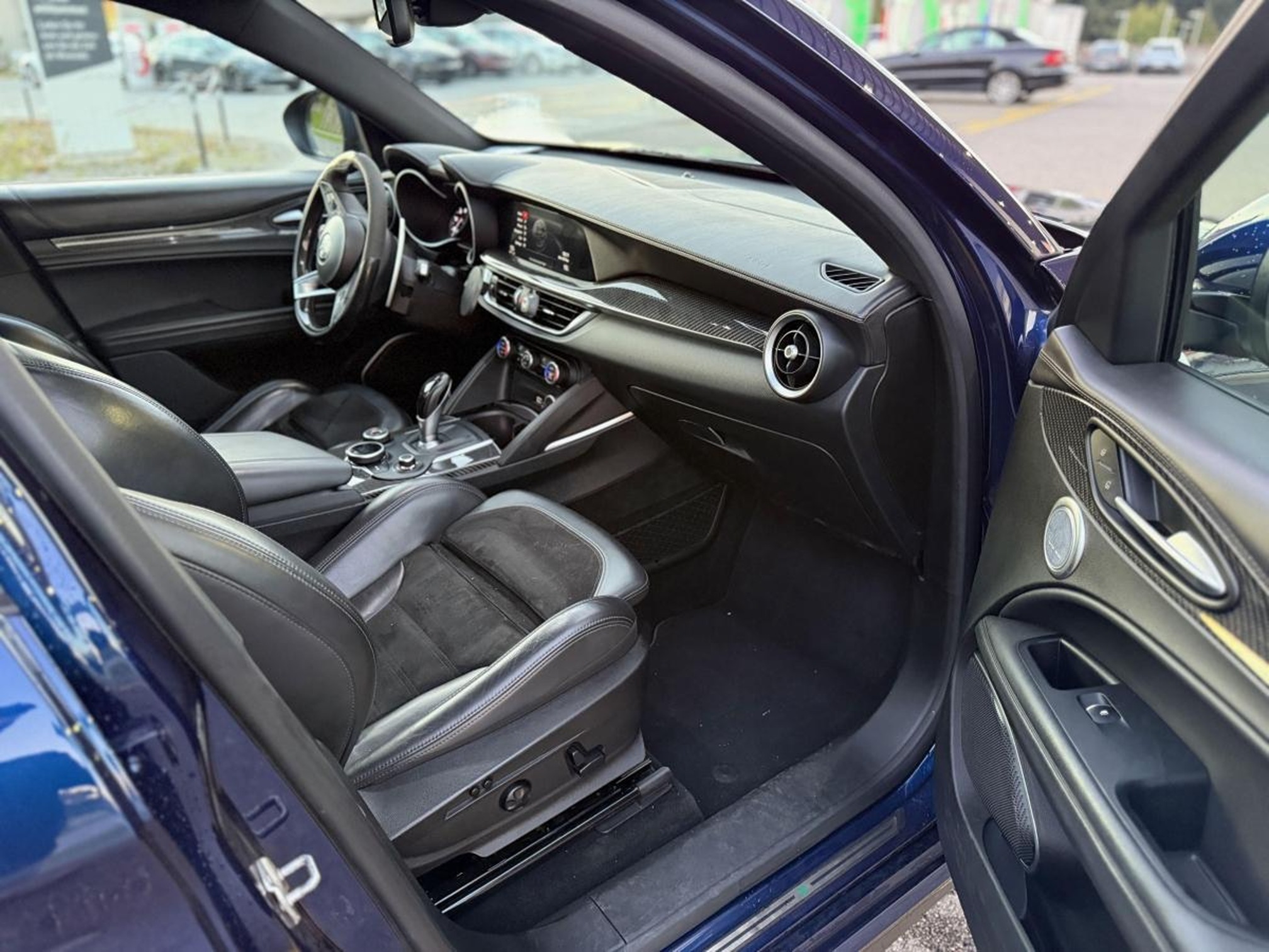 ALFA ROMEO Stelvio2.9V6 Q4 — zdjęcie 10
