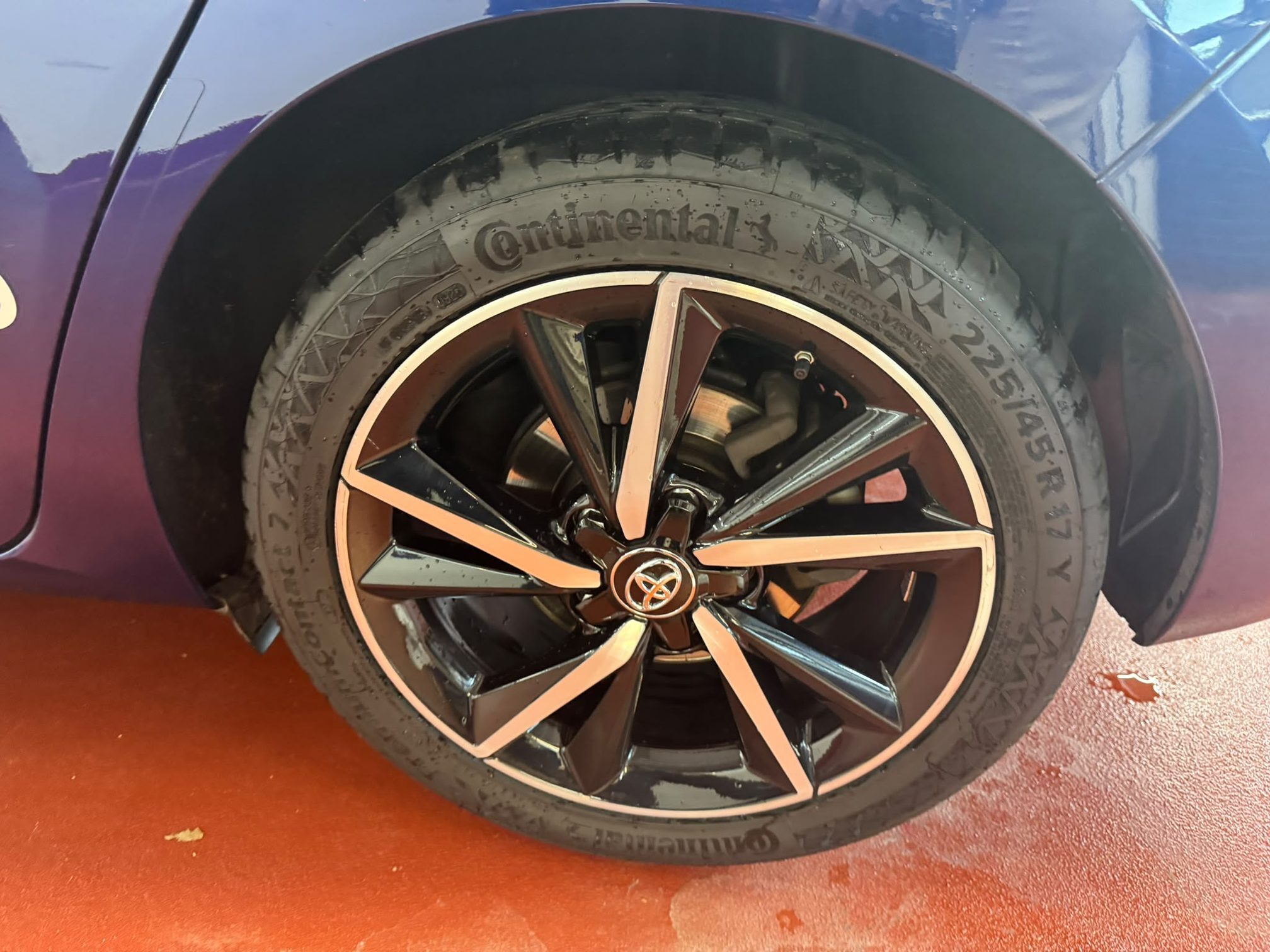 TOYOTA Auris HSD — zdjęcie 11