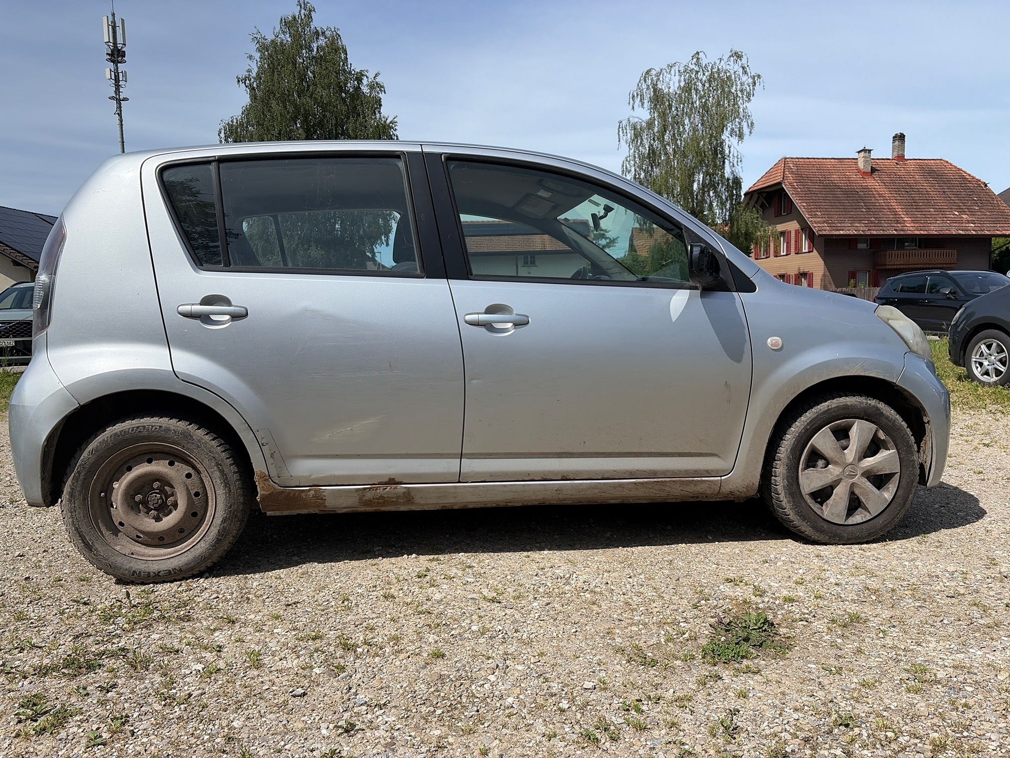 DAIHATSU Sirion 1.3 4WD — zdjęcie 7