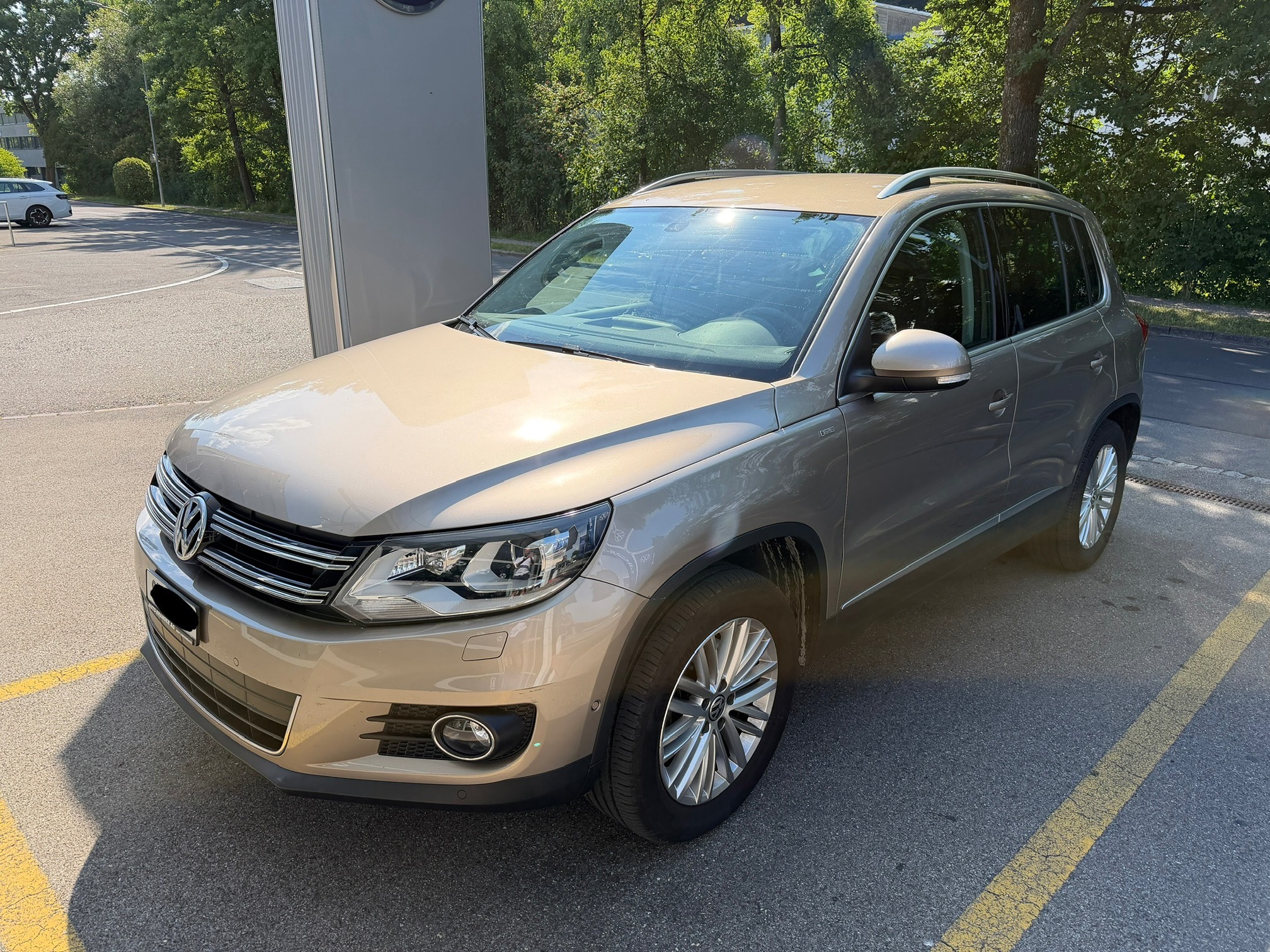 VW Tiguan CUP  2.0TSI 210PS DSG7 4M — zdjęcie 1