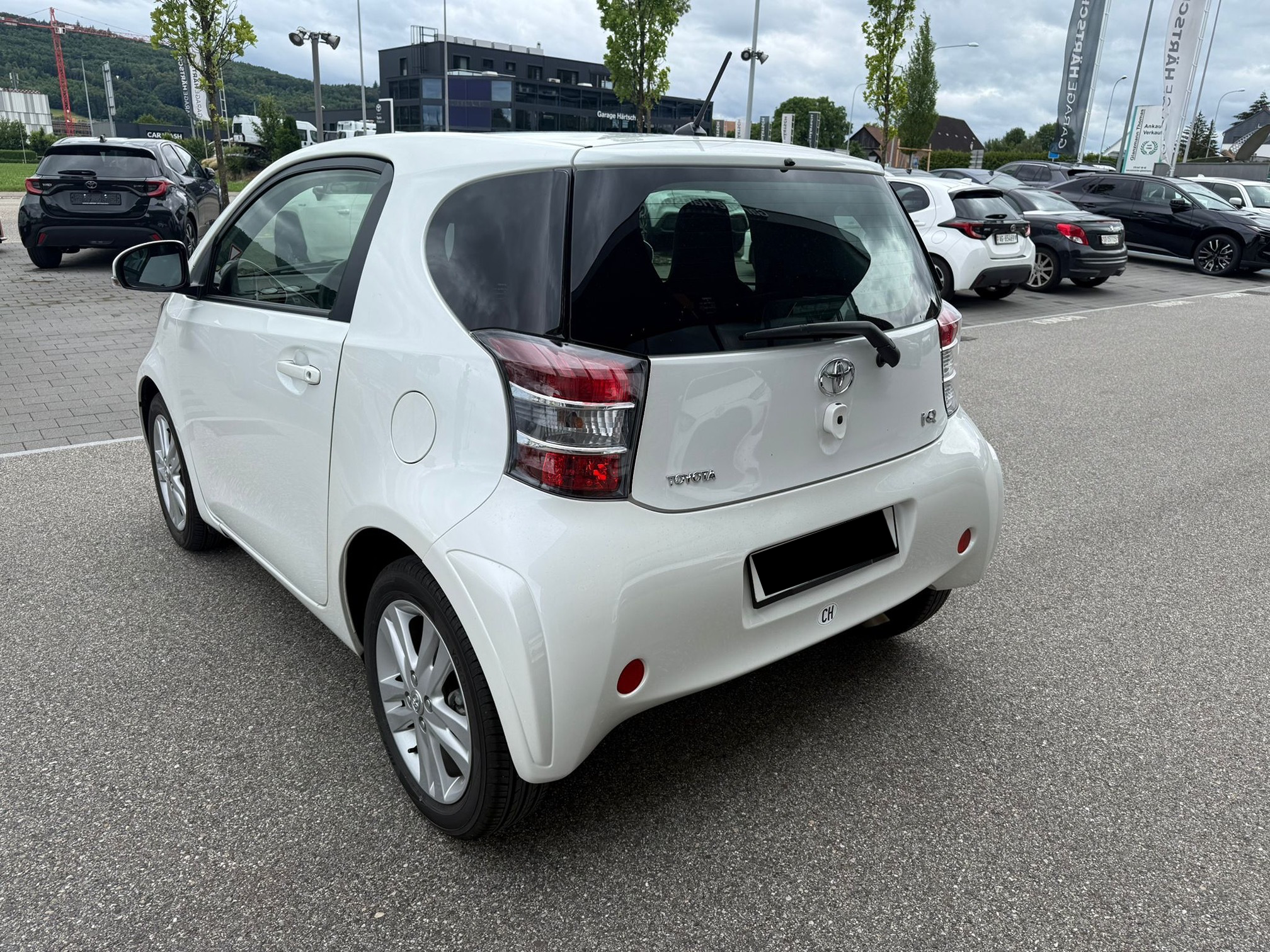 TOYOTA IQ 1.33 — zdjęcie 4