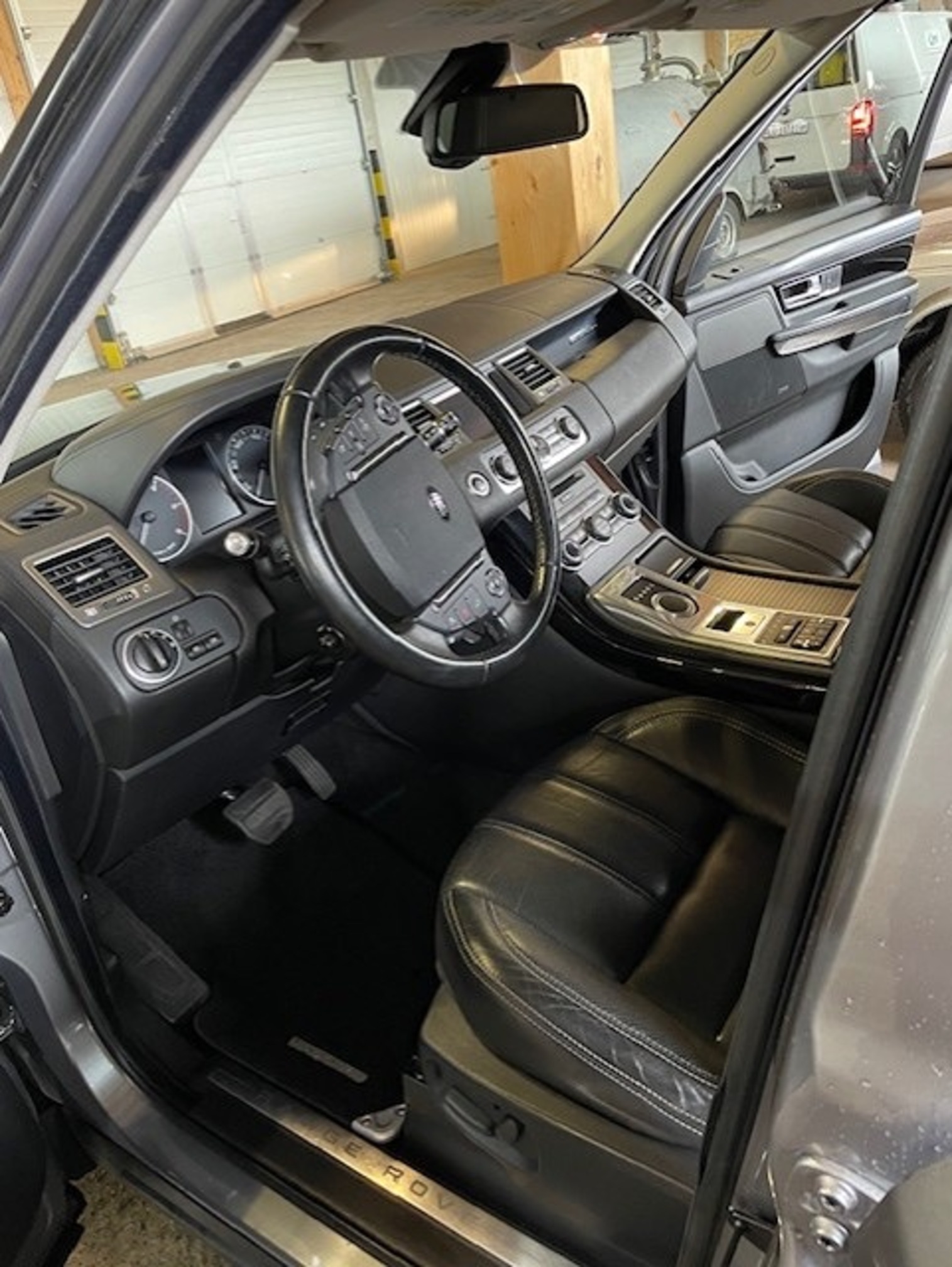 LAND ROVER RR Sport 3.0TD Luxury — zdjęcie 6