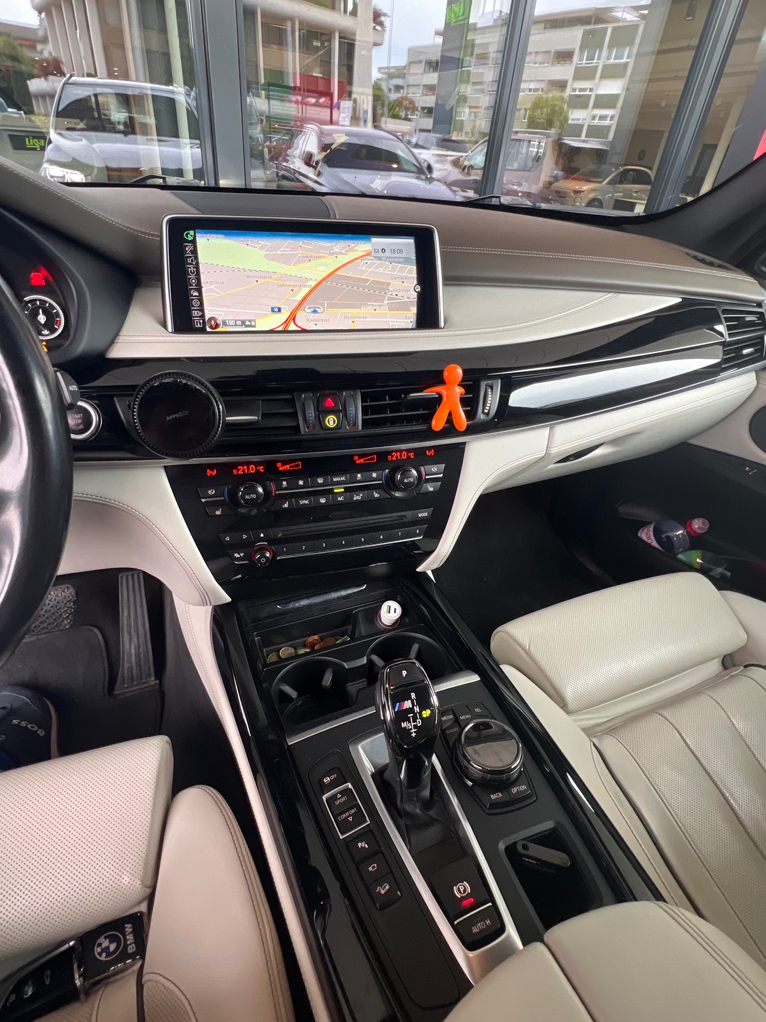 BMW X5 M50d — zdjęcie 10
