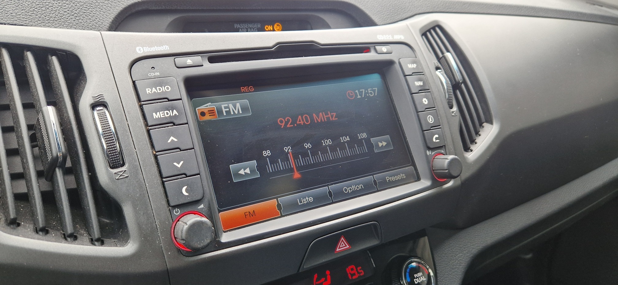 KIA Sportage III VGT — zdjęcie 8
