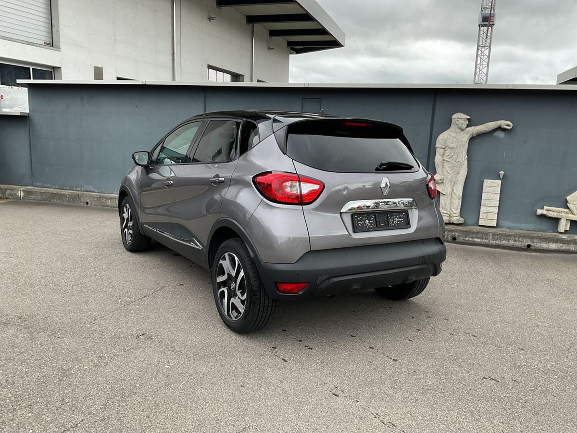 RENAULT Captur 120 EDC — zdjęcie 2