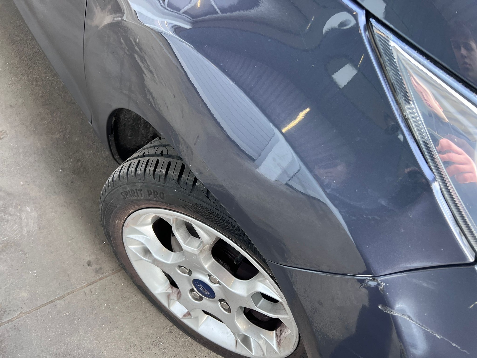 FORD Fiesta 1.6i — zdjęcie 11