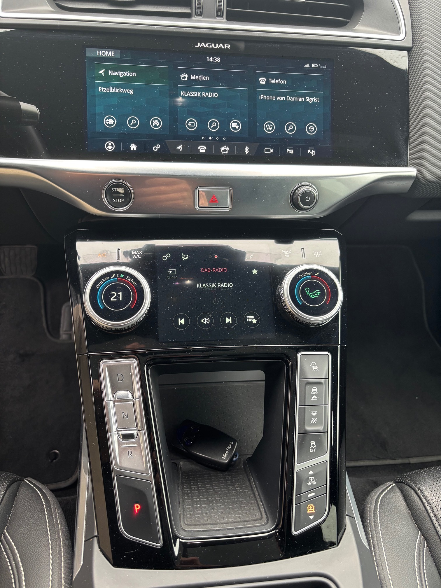 JAGUAR I-Pace EV400 — zdjęcie 15