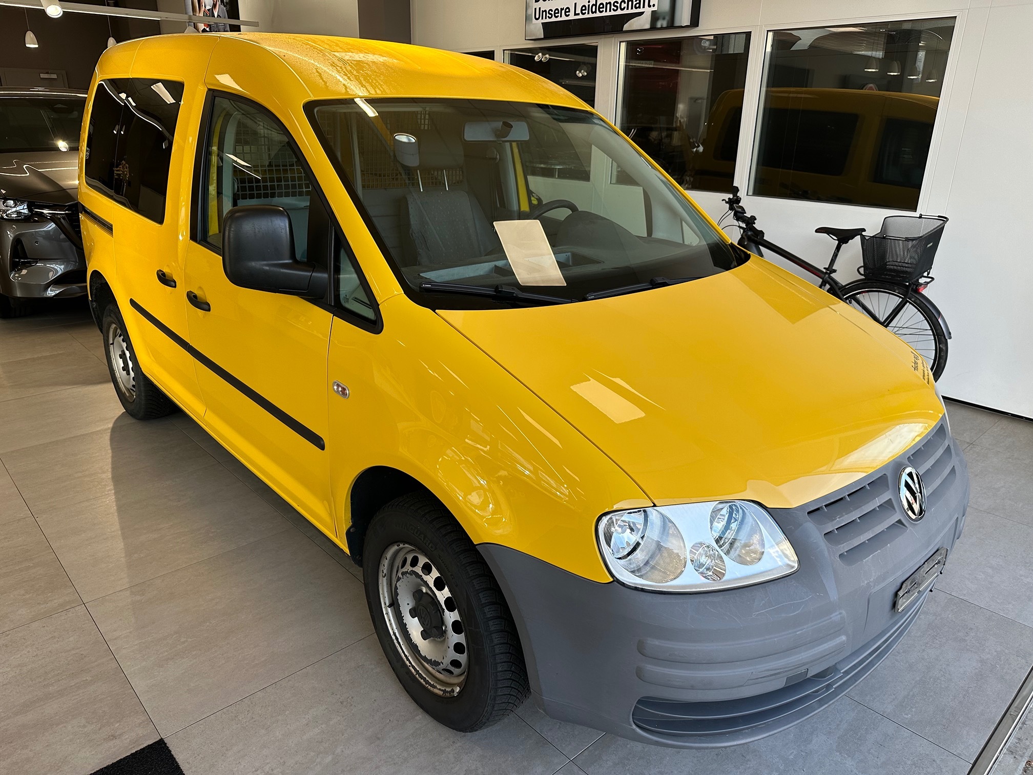 VW Caddy 4Motion — zdjęcie 1