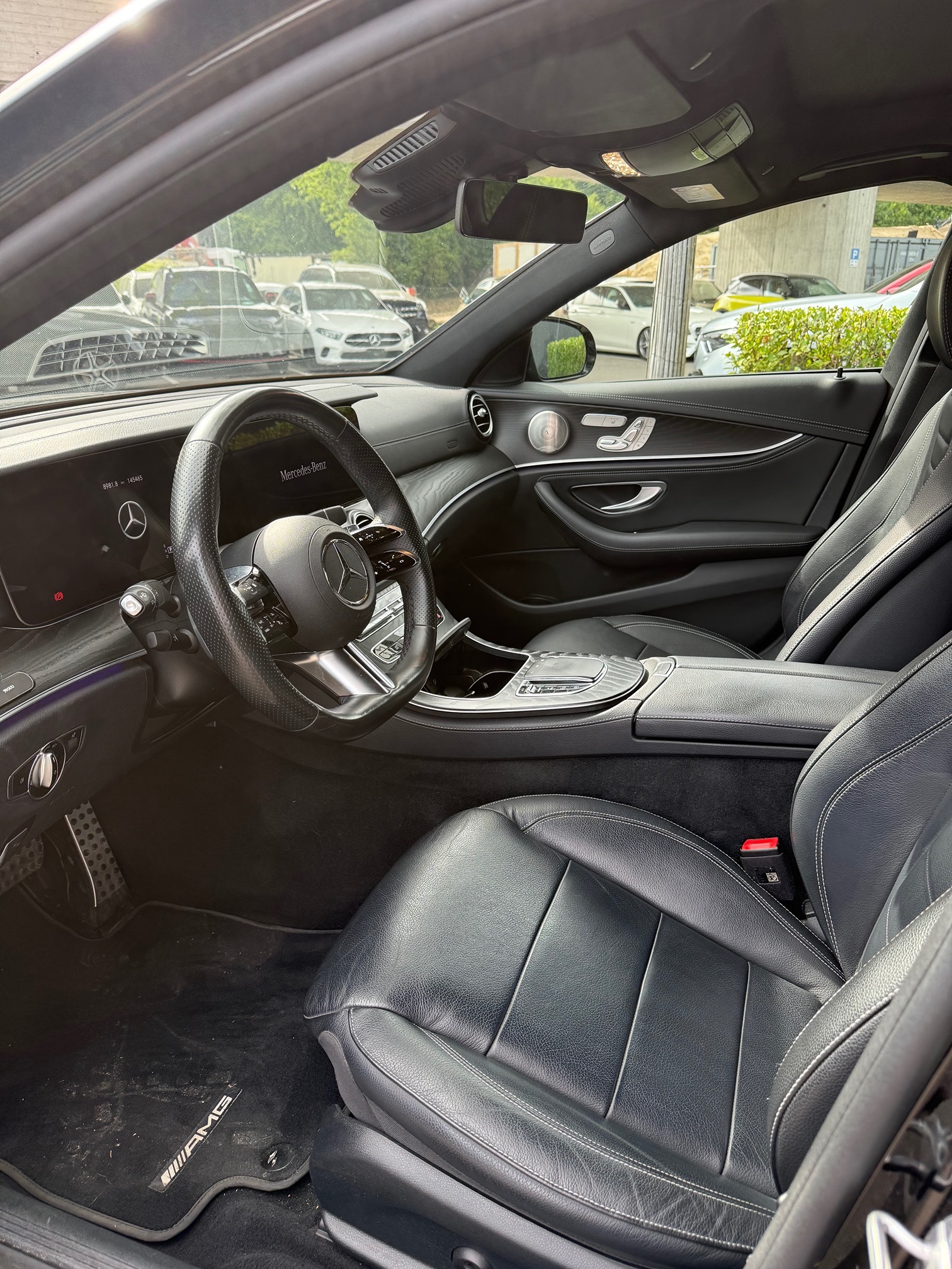 MERCEDES-BENZ E 220 d 4MATIC — zdjęcie 7