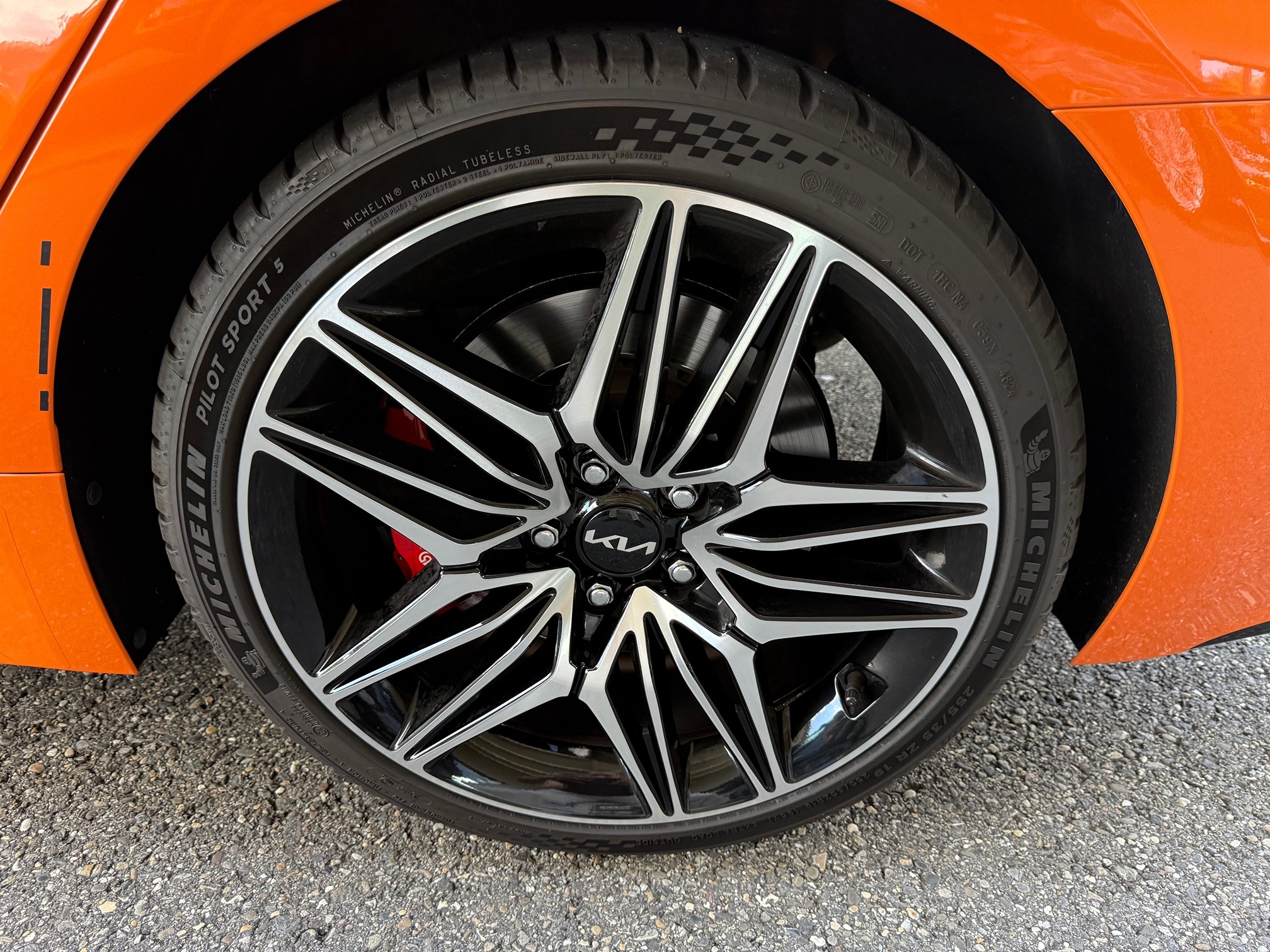 KIA Stinger 3.3 AT — zdjęcie 8