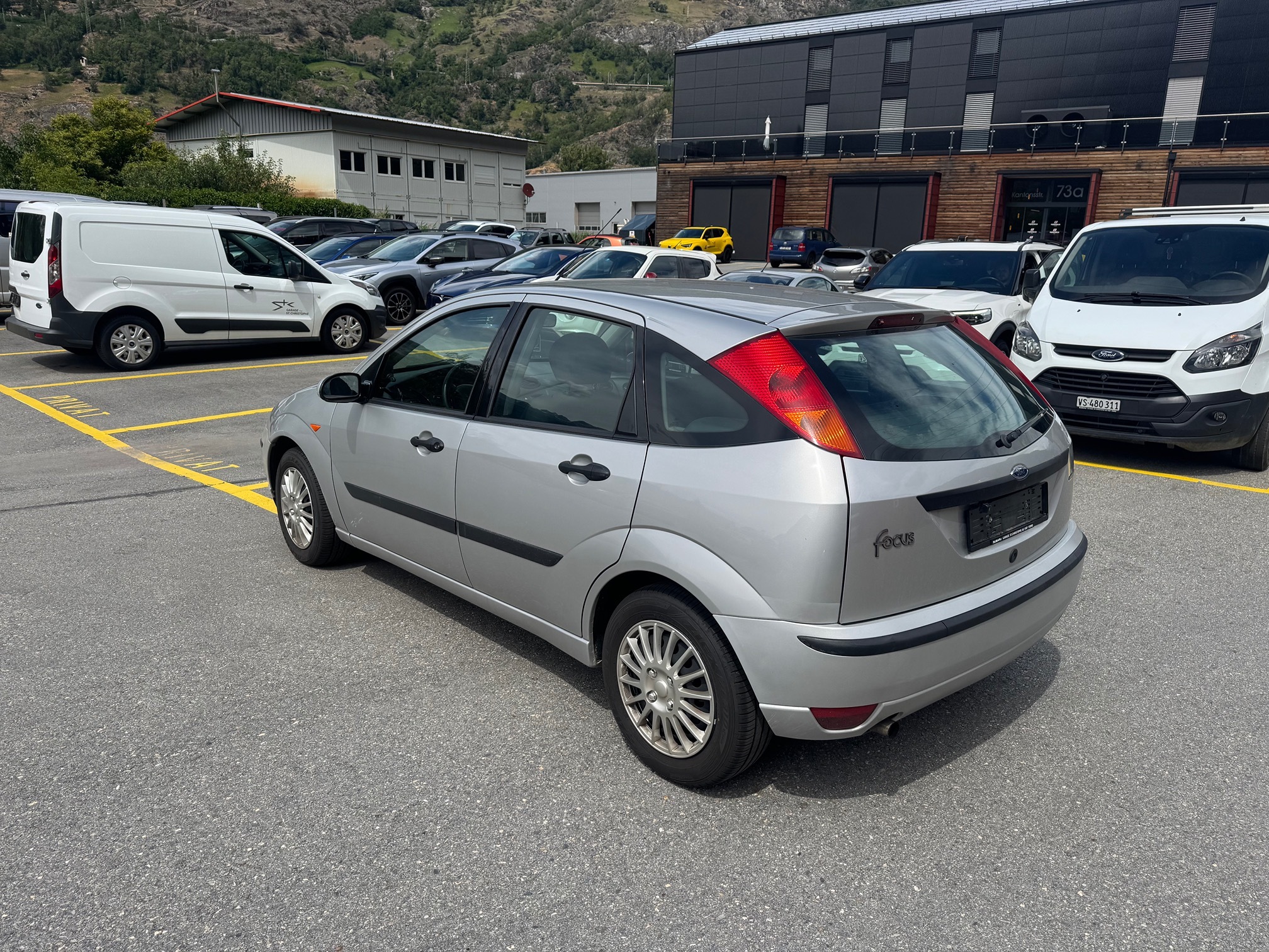 FORD Focus 1.6 16V — zdjęcie 7