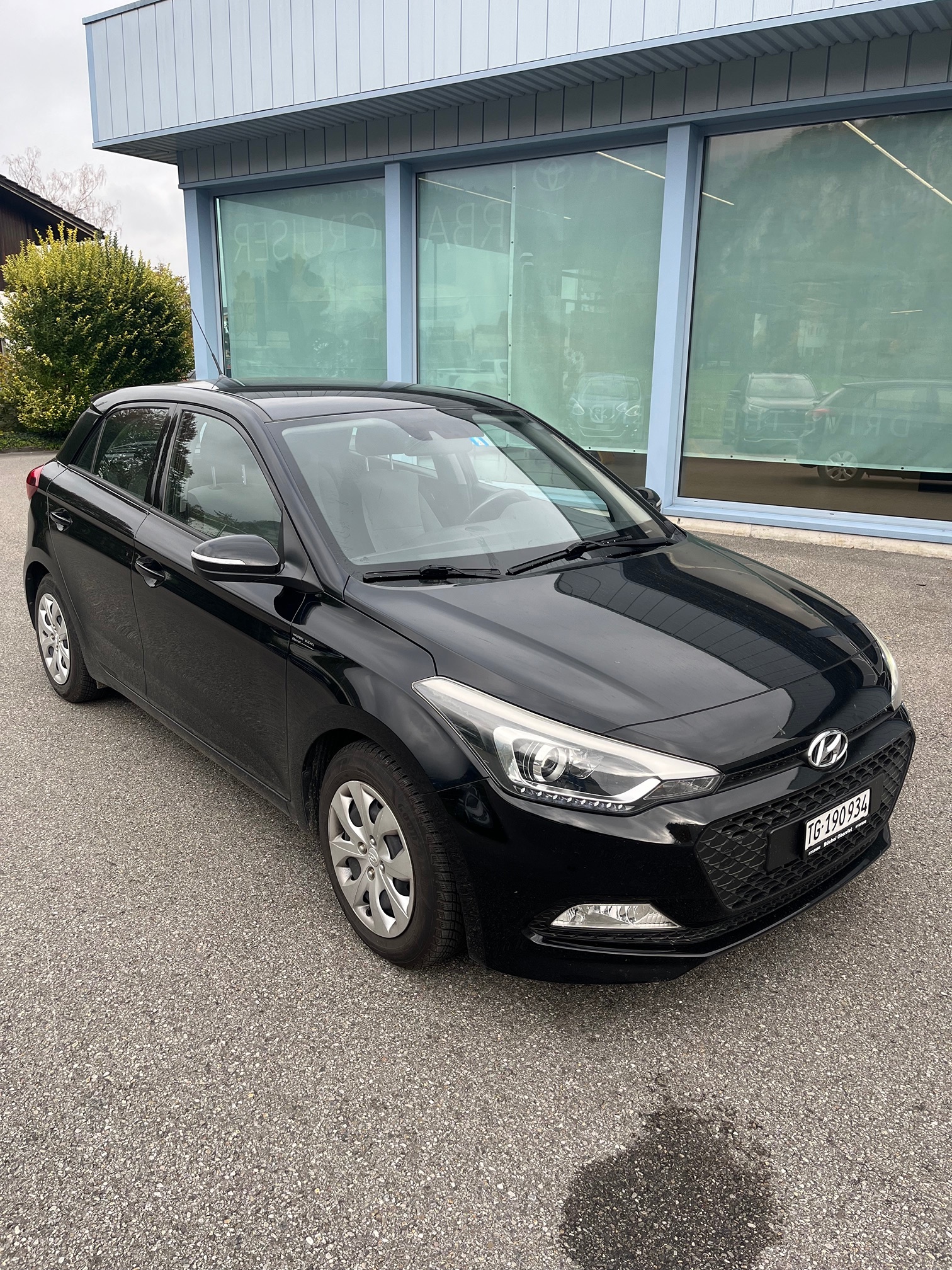 HYUNDAI i20 1.2 — zdjęcie 11