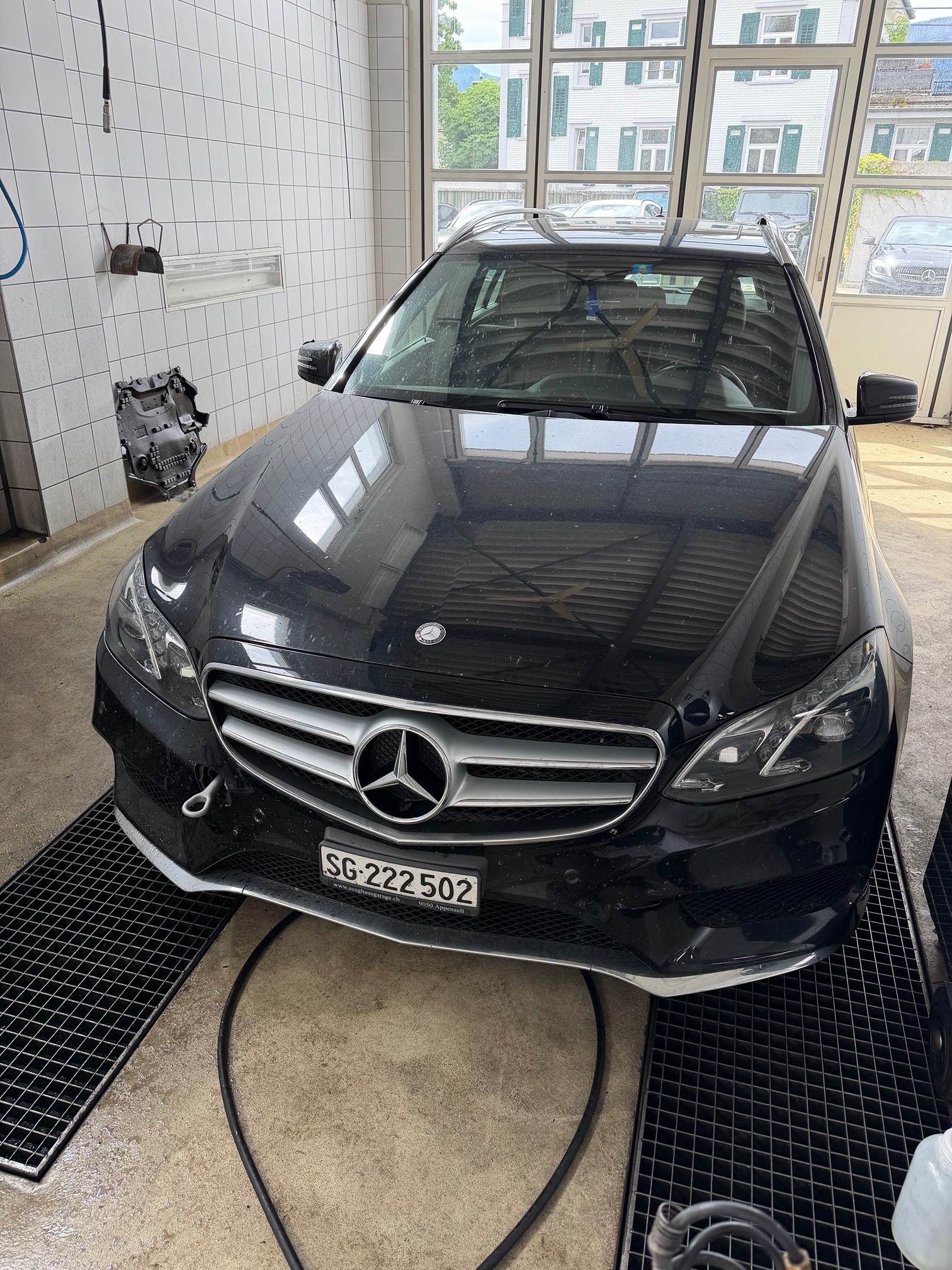 MERCEDES-BENZ E250CDI T 4m — zdjęcie 1