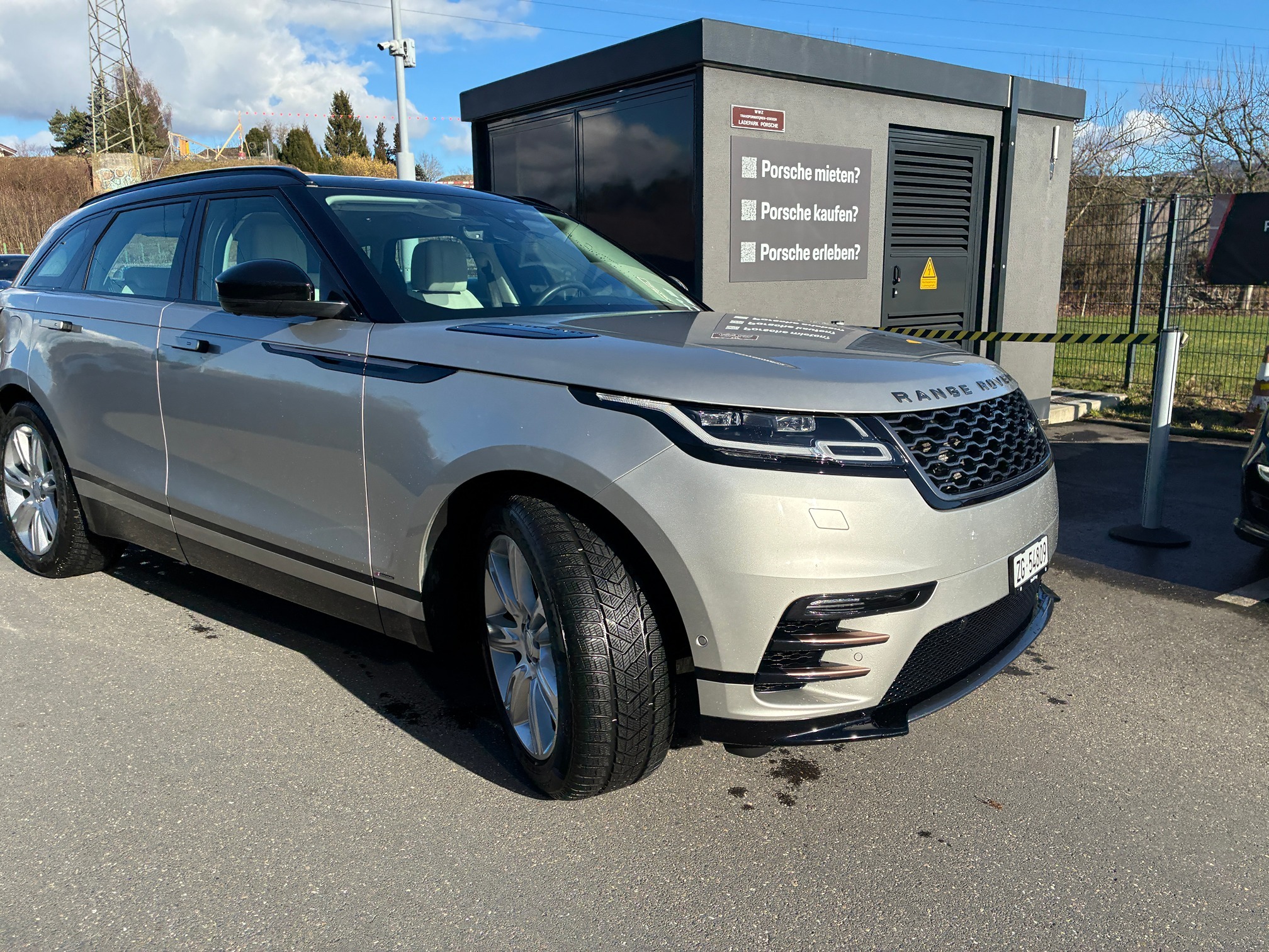 LAND ROVER RR Velar P300 R-Dynamic HSE — zdjęcie 6