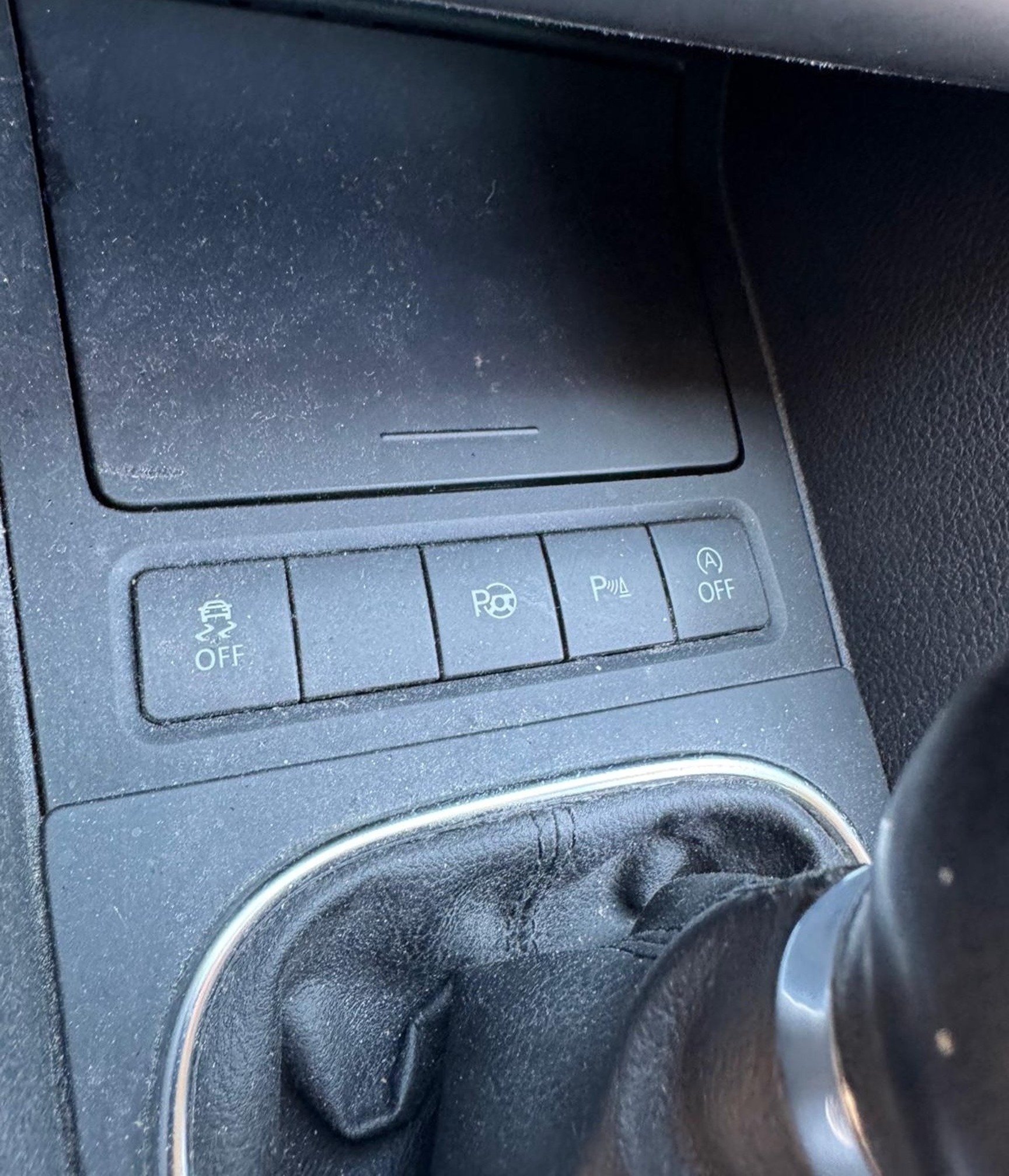 VW GOLF VI 1.2 BL.MT — zdjęcie 12