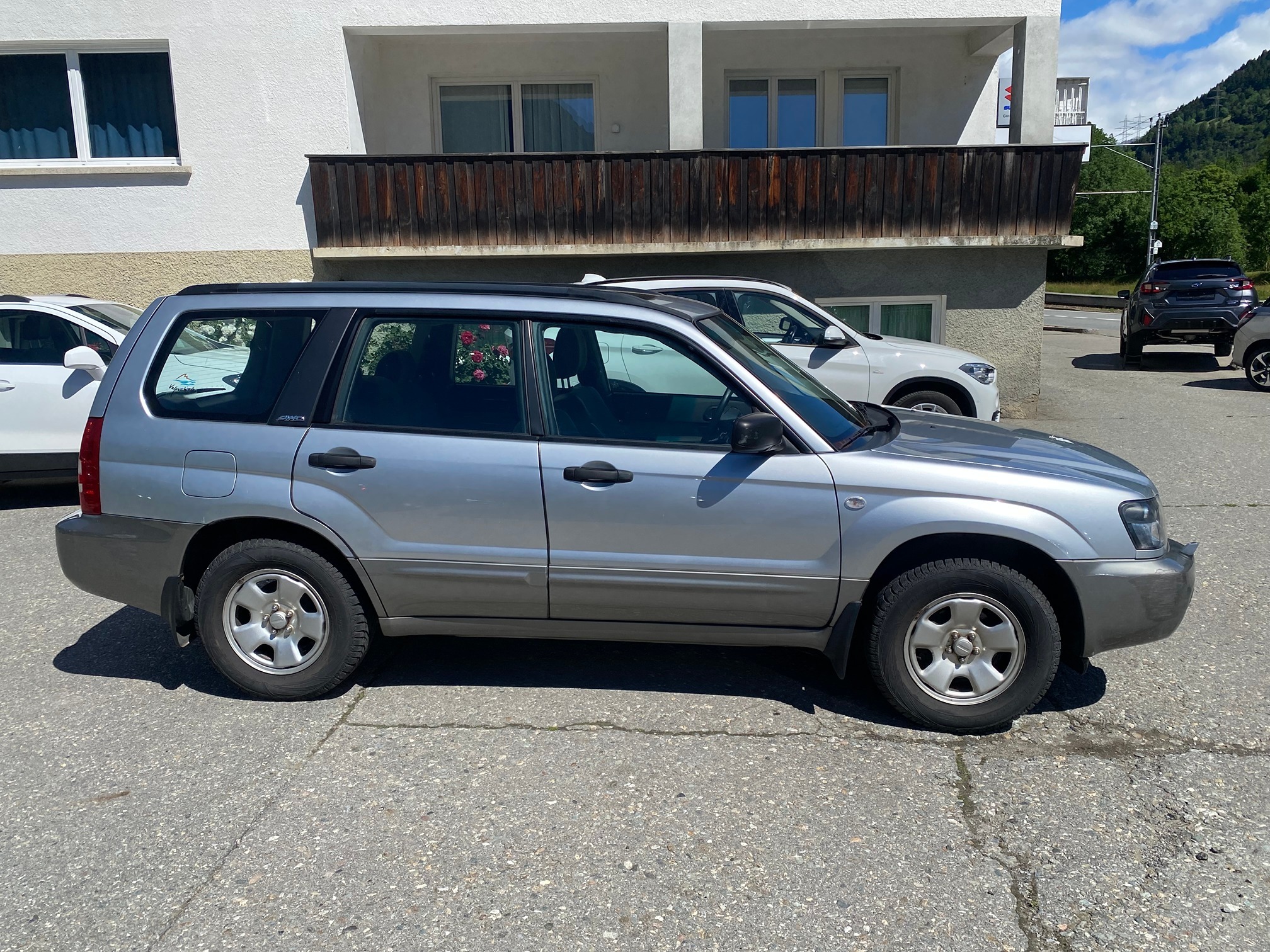 SUBARU FORESTER 2.0 4WD — zdjęcie 2