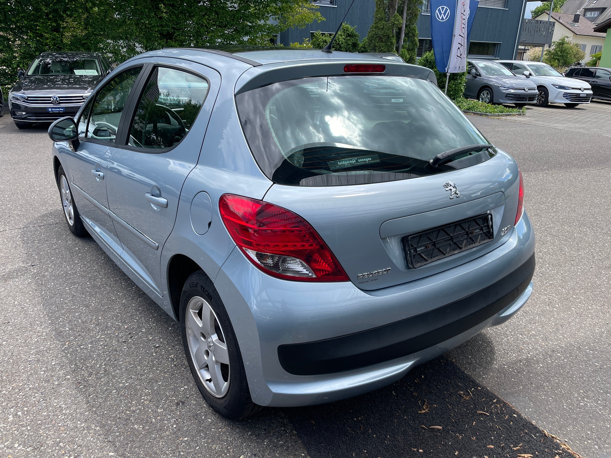 PEUGEOT 207 1.4i 16V — zdjęcie 7