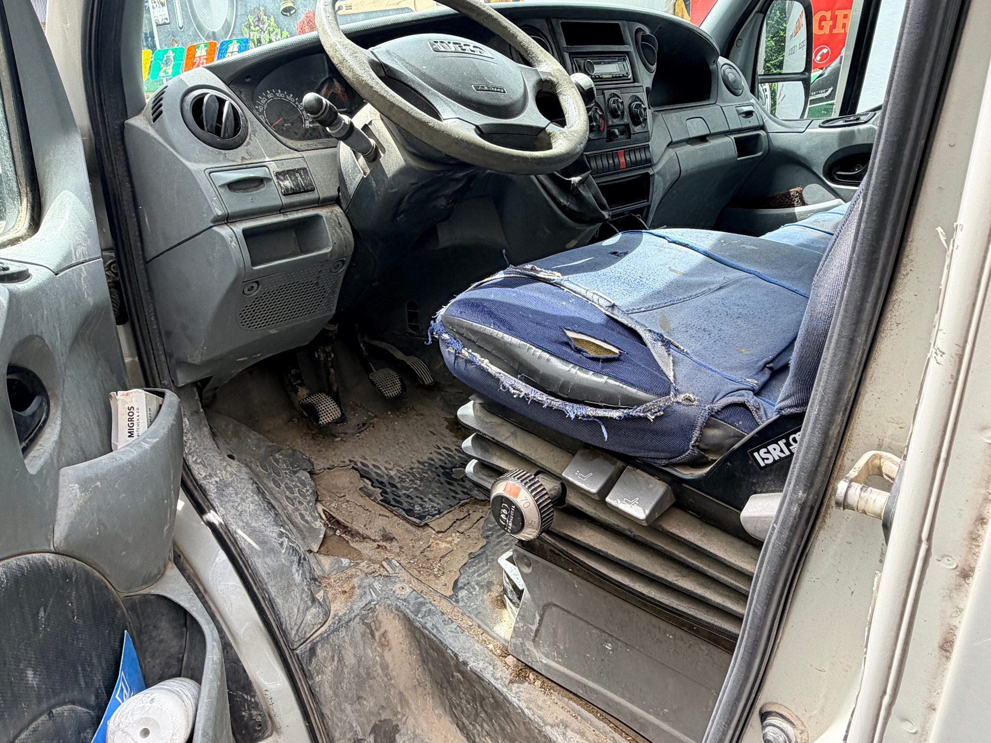 IVECO 35C18 Daily — zdjęcie 8