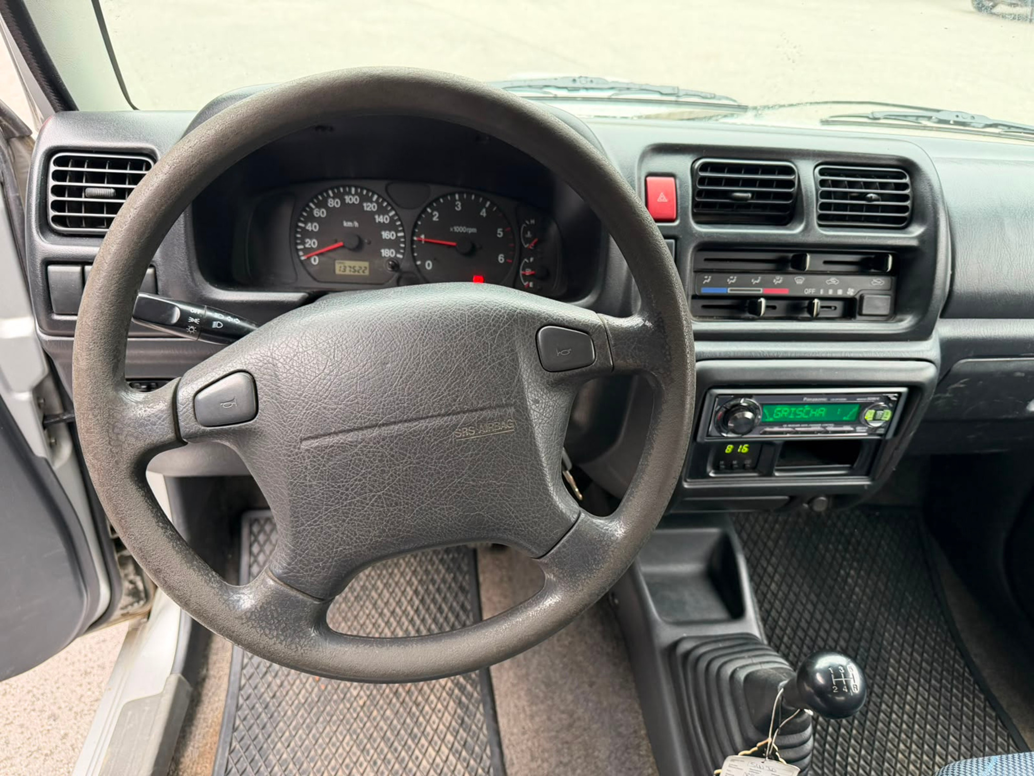 SUZUKI JIMNY 1.5 TD — zdjęcie 11