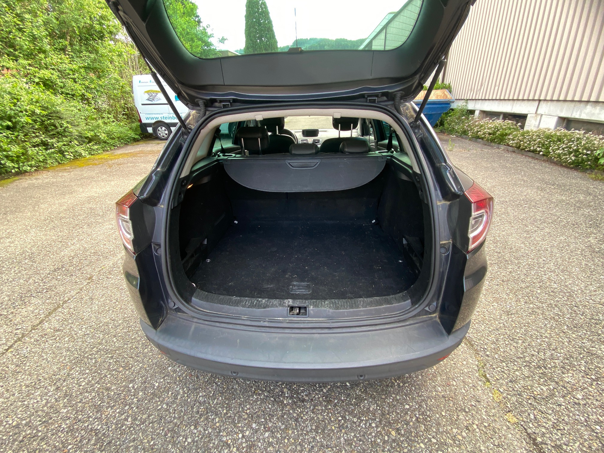 RENAULT Megane 2.0 — zdjęcie 13