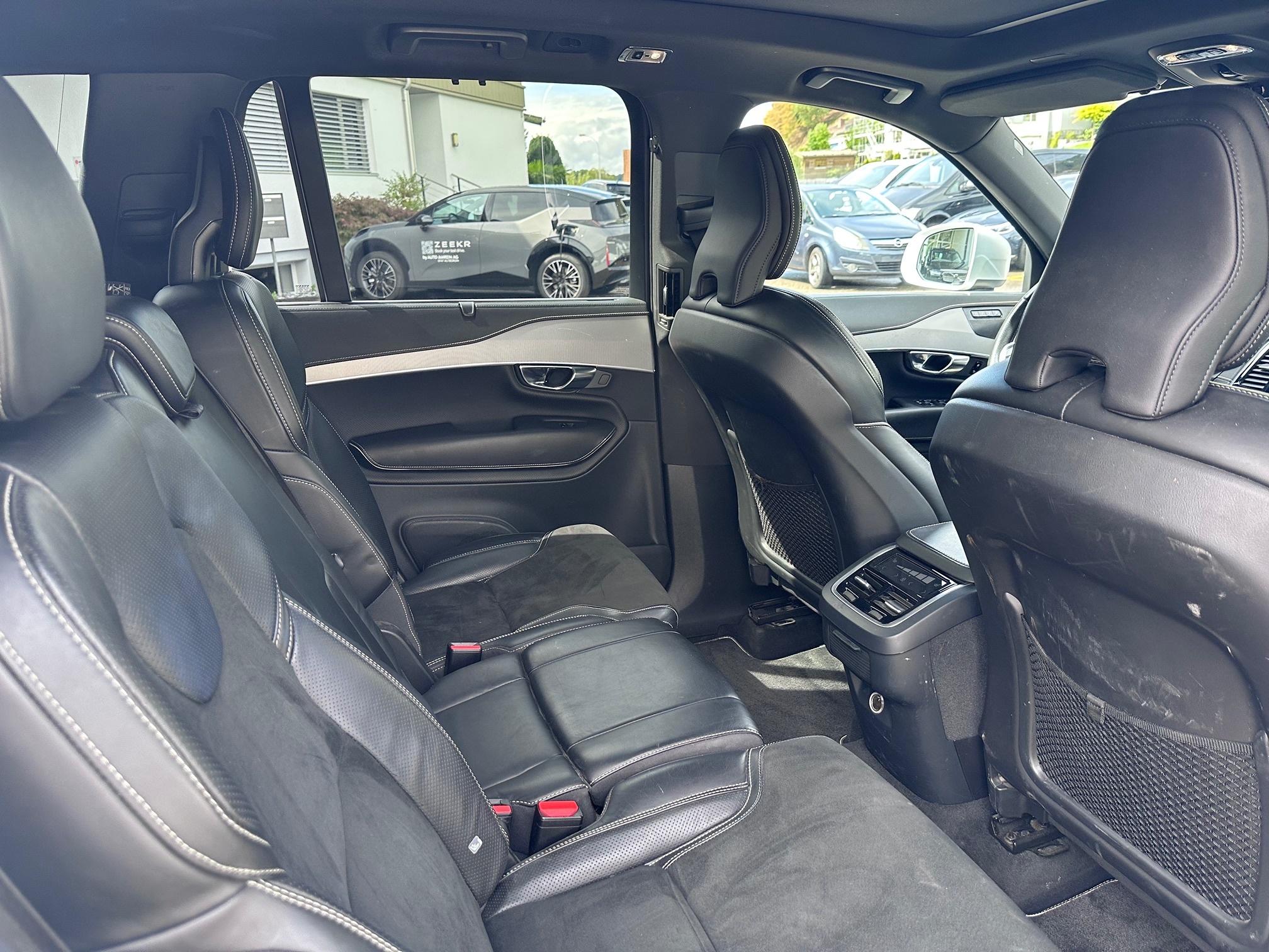 VOLVO XC90 T6 AWD — zdjęcie 10