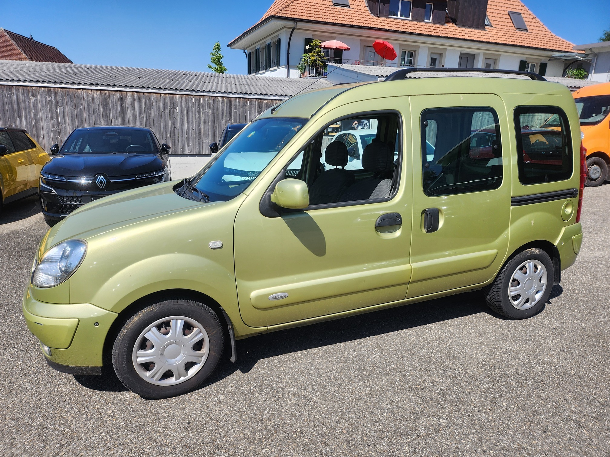RENAULT Kangoo 1.6 16V — zdjęcie 2