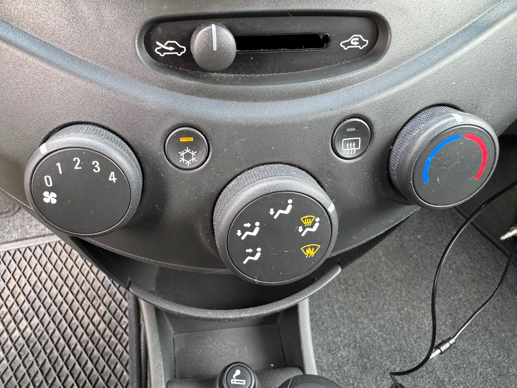 CHEVROLET Spark 1.2 — zdjęcie 8