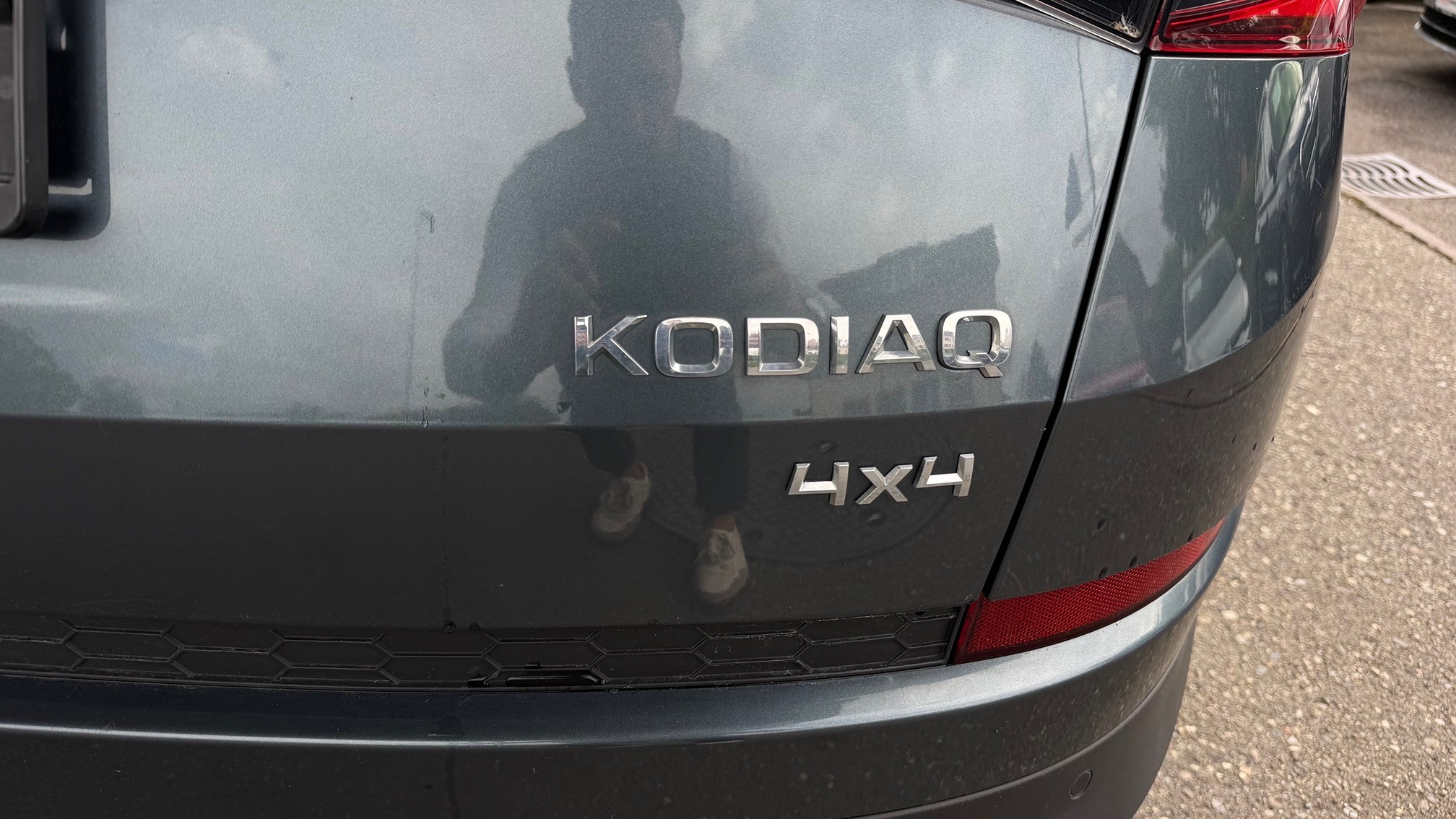 SKODA Kodiaq 2.0TDI 4x4 — zdjęcie 11