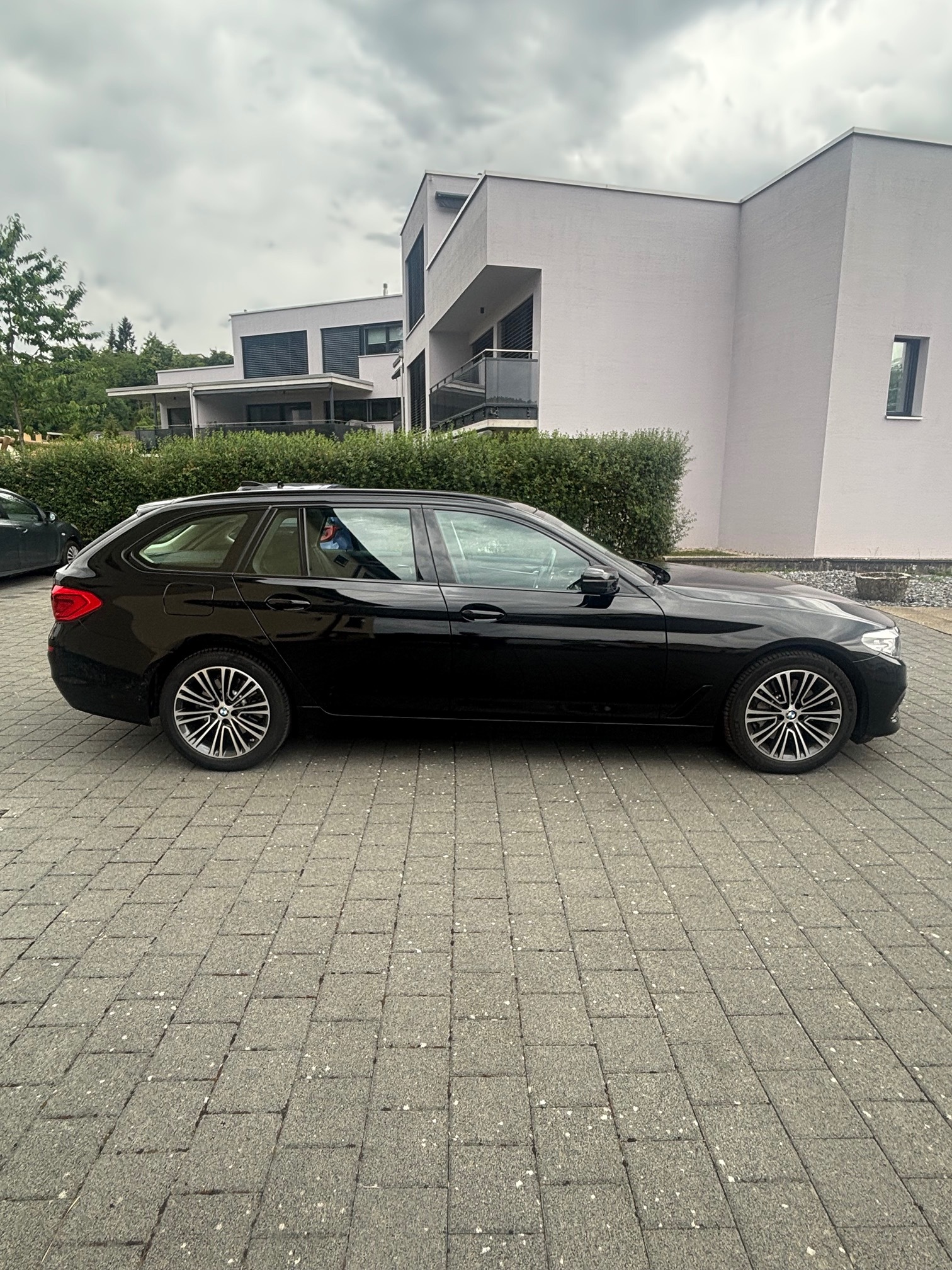 BMW 525d — zdjęcie 11