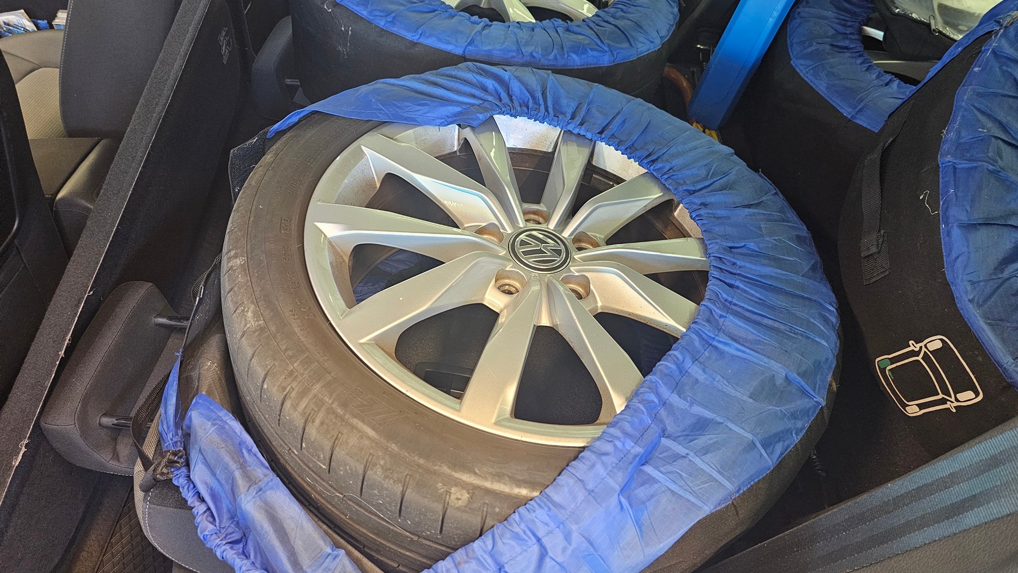 VW Golf Sportsv. 1.4 — zdjęcie 13