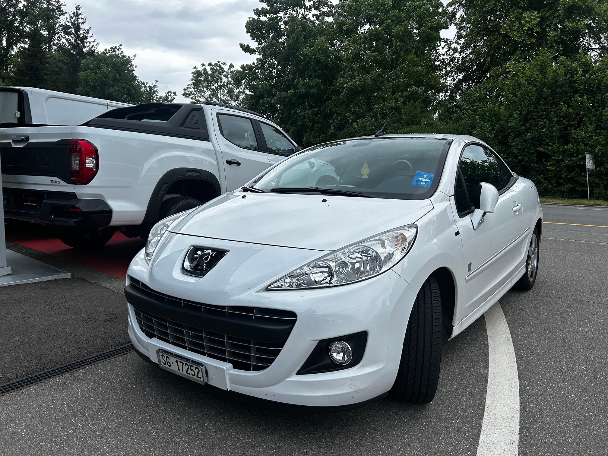 PEUGEOT 207 CC 1.6 Turbo